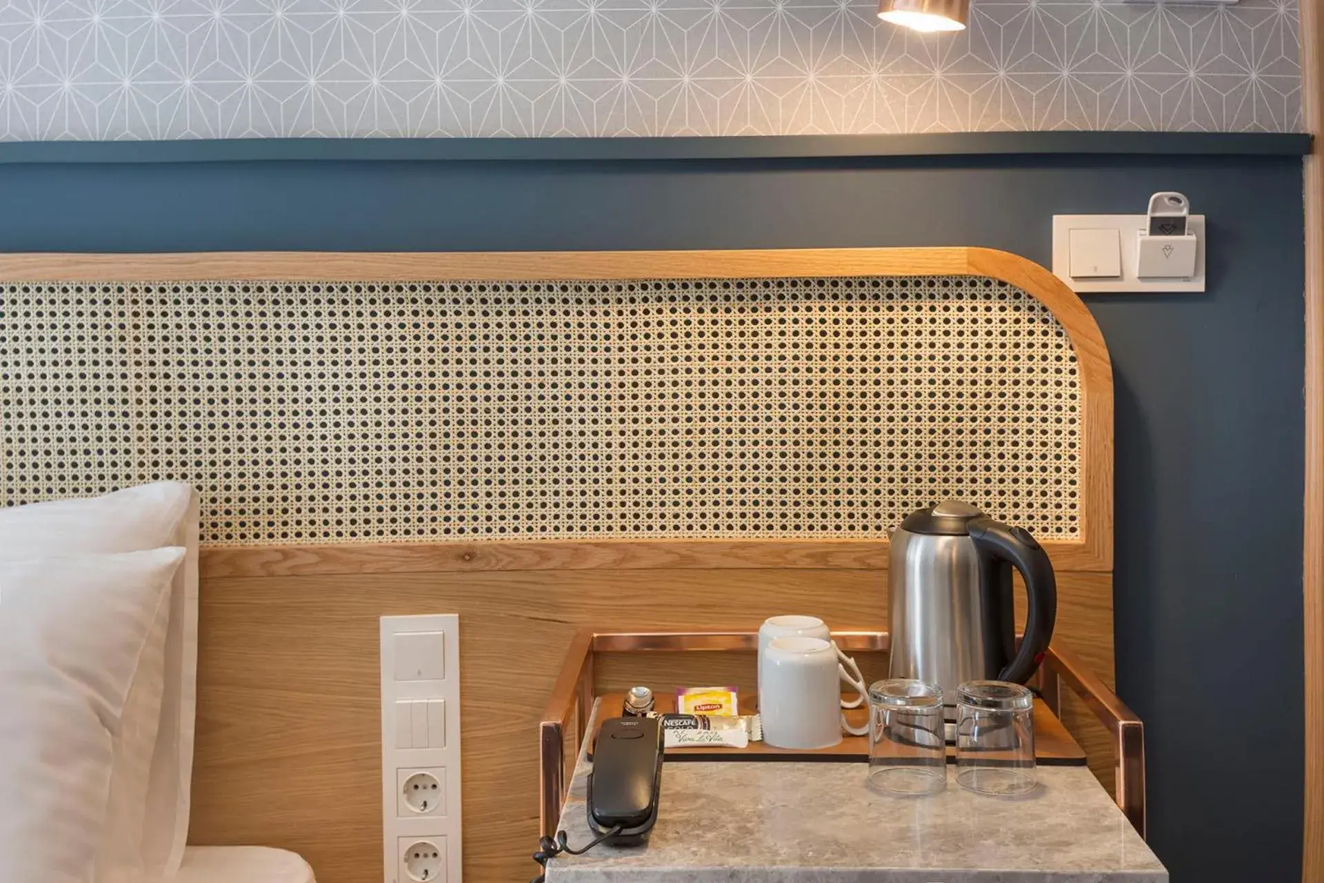 Coffee/tea facilities in Viva La Vita Butik Otel Coffee/tea facilities in Viva La Vita Butik Otel