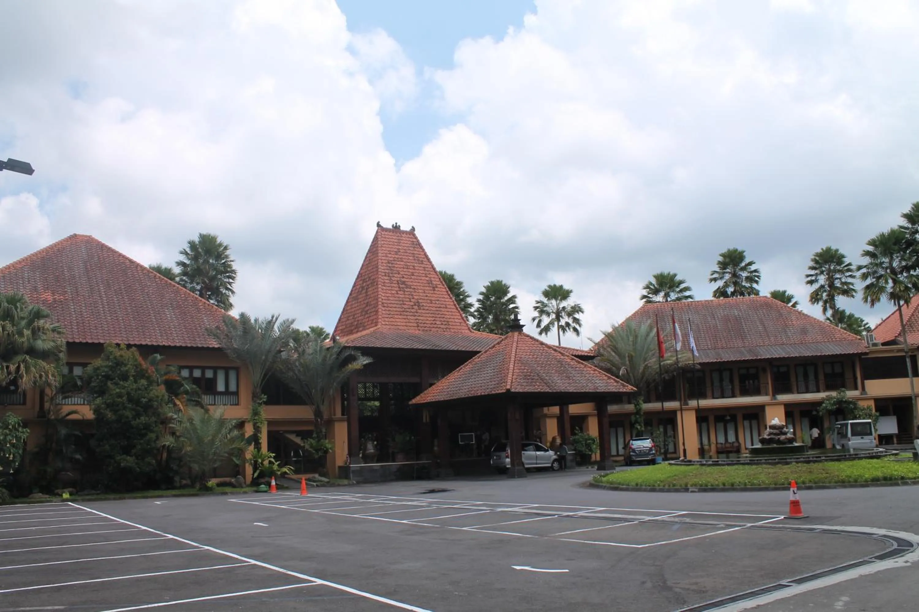 Day in Laras Asri Resort & Spa