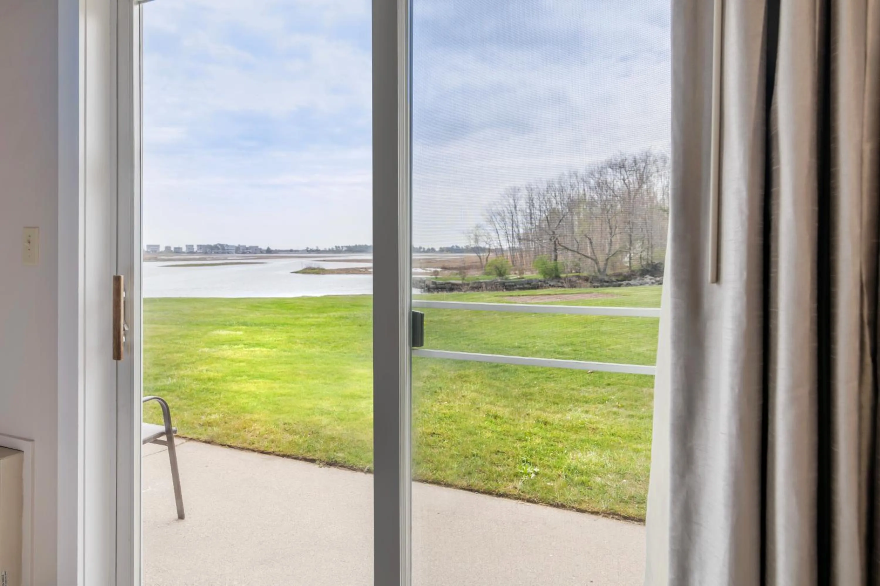 Balcony/Terrace in Ogunquit River Inn & Suites