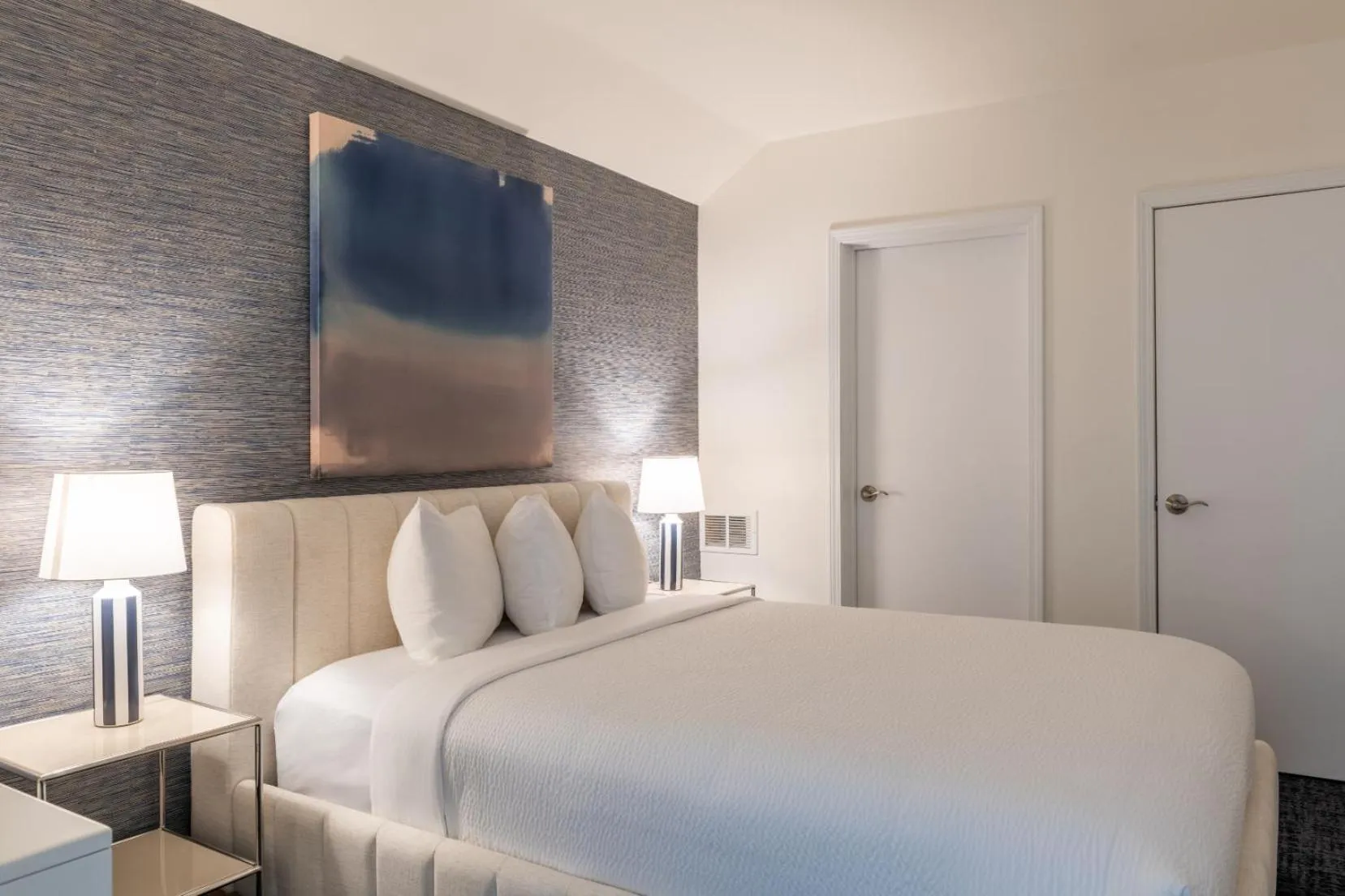 Bedroom, Bed in Ogunquit River Inn & Suites