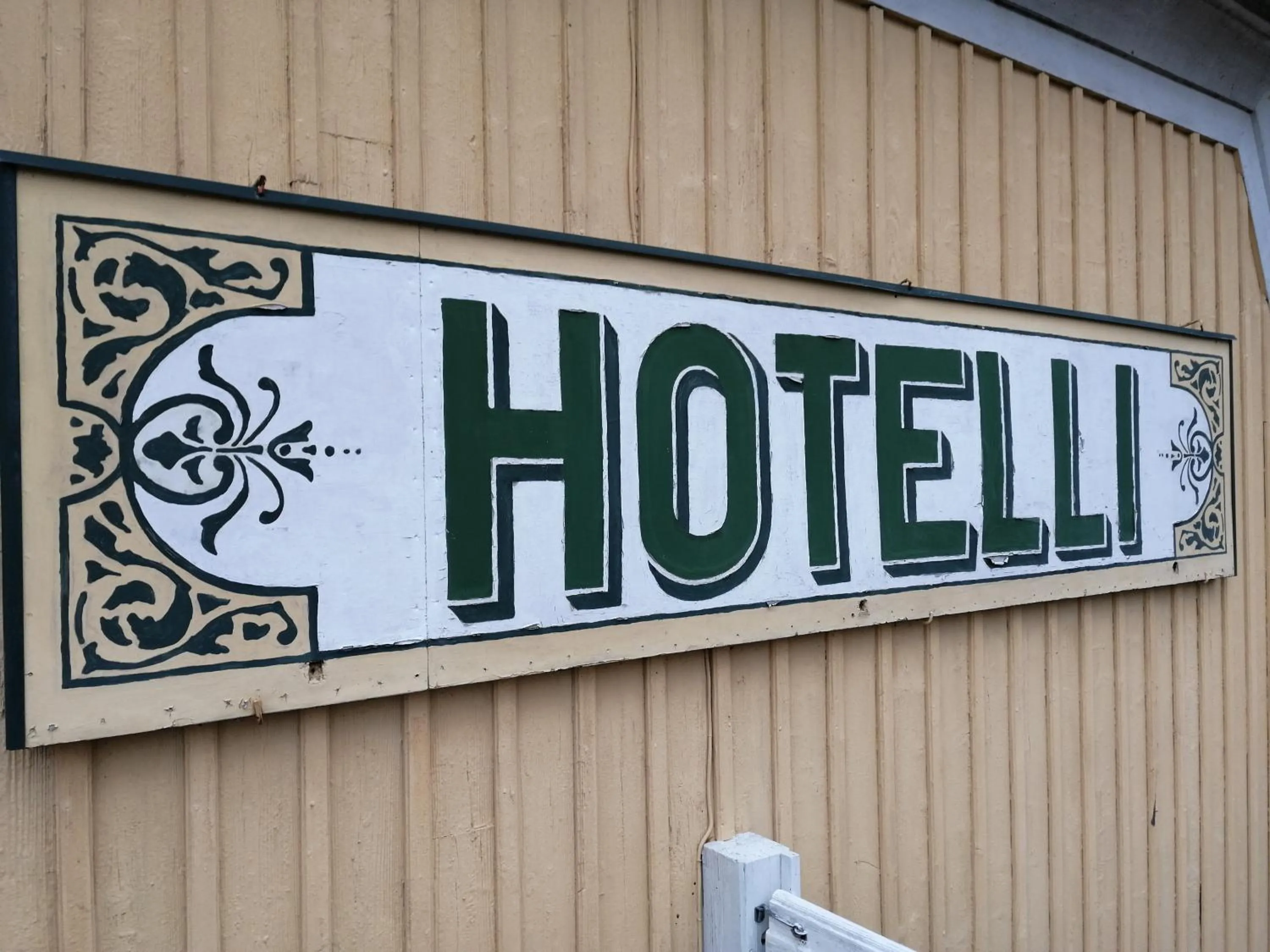 Property logo or sign in Mäntyluodon Hotelli