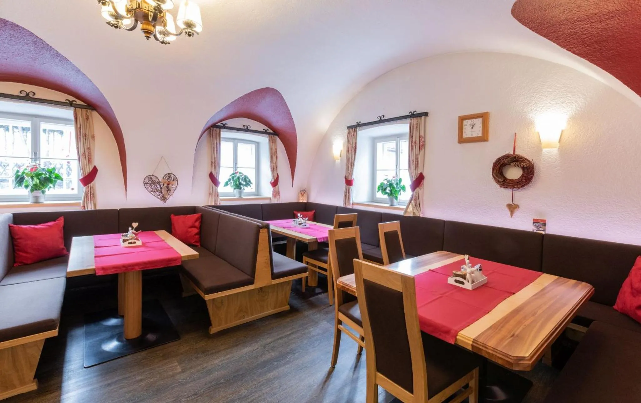 Restaurant/places to eat in Reiters Wohlfühlhotel