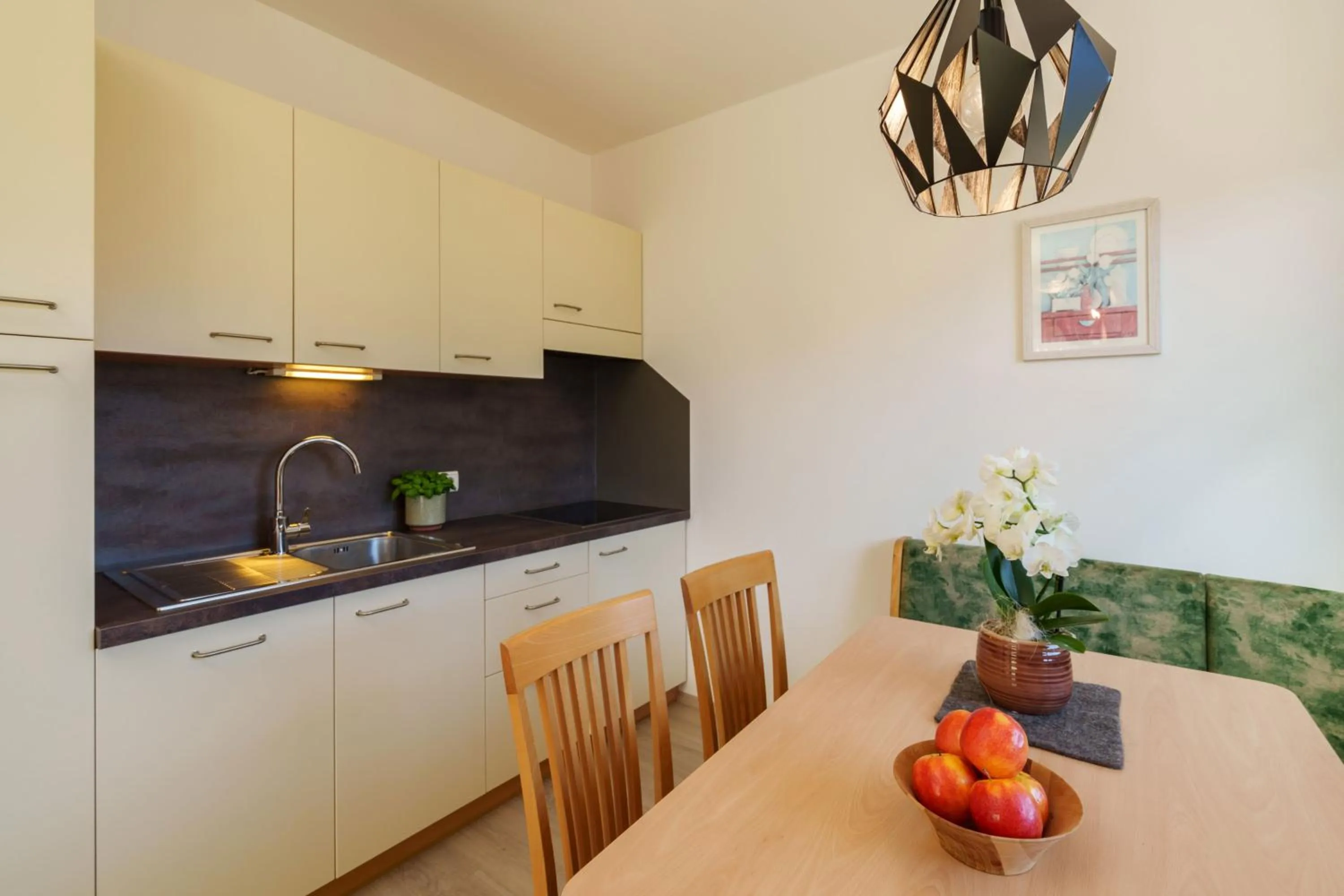Kitchen or kitchenette in Hotel Törggelehof