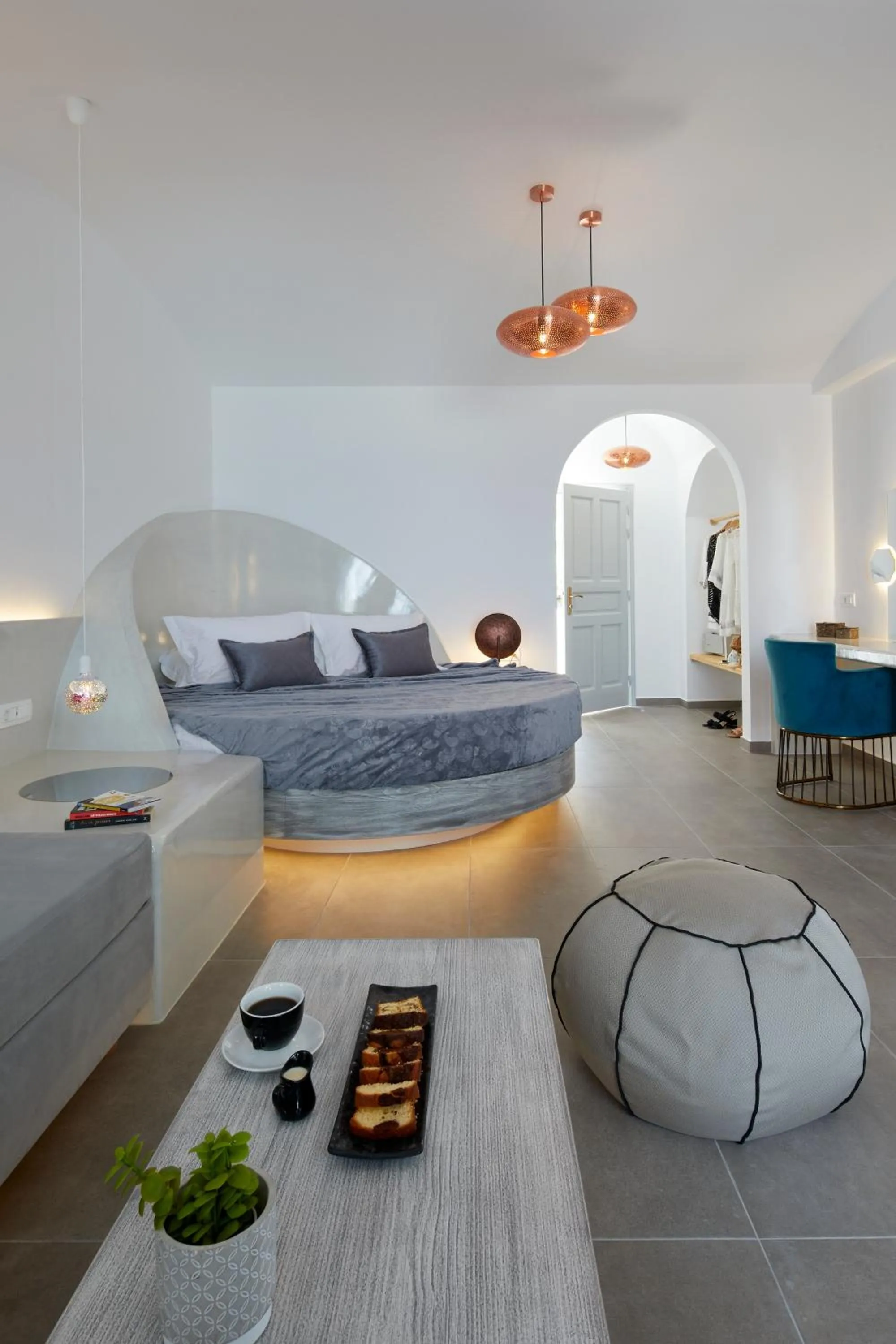 Photo of the whole room in Blue Sea Hotel