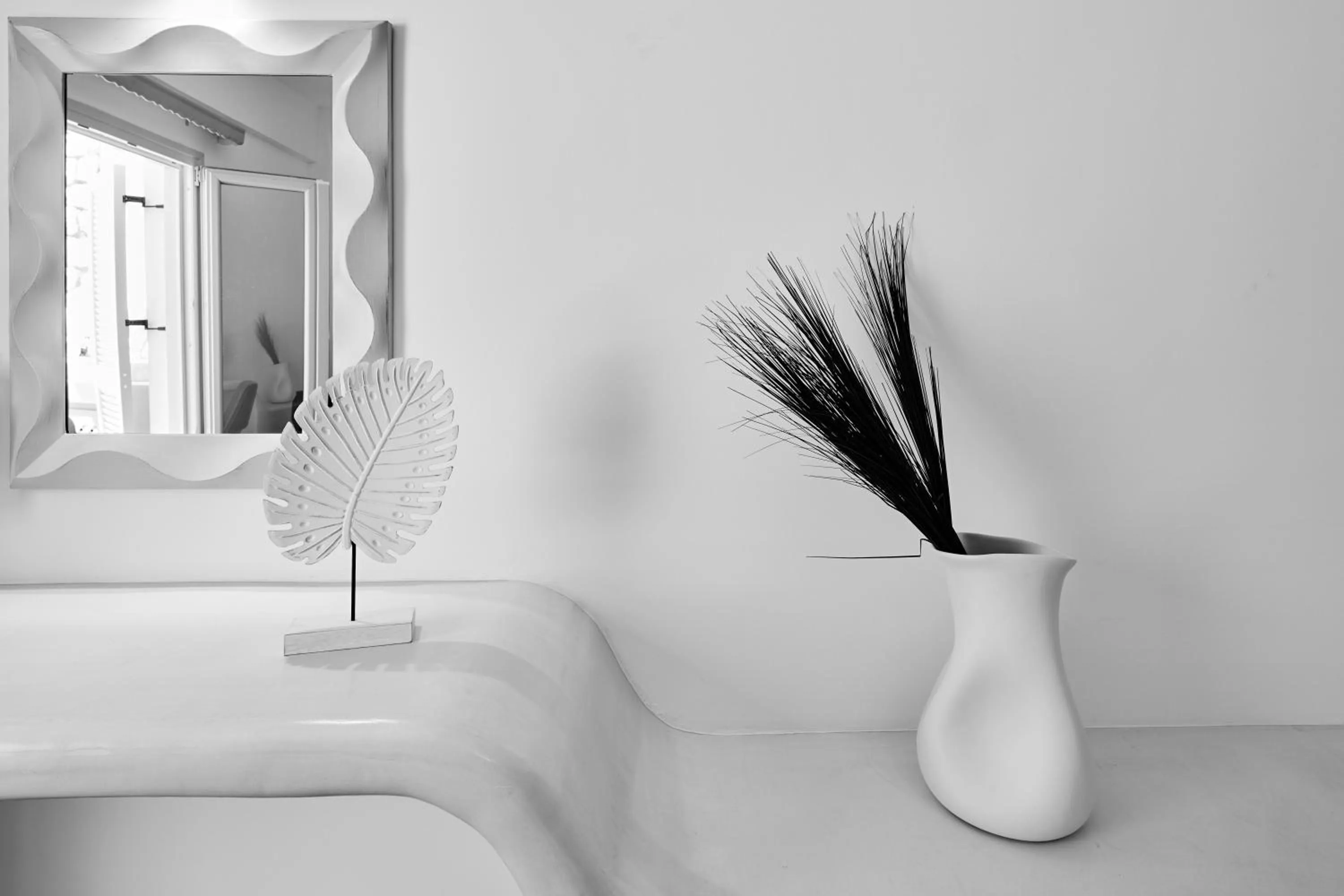 Decorative detail in Blue Sea Hotel