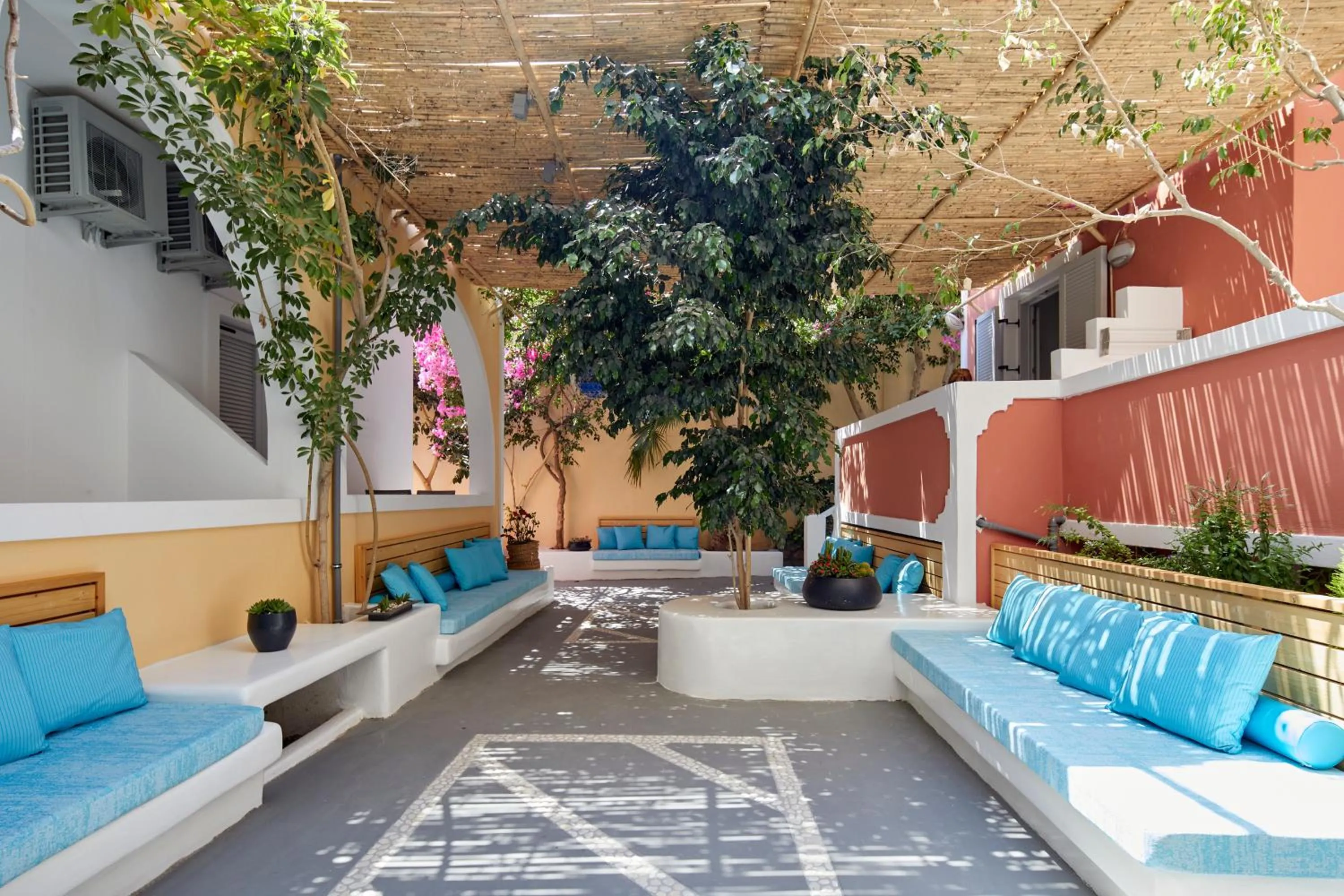 Property building in Blue Sea Hotel