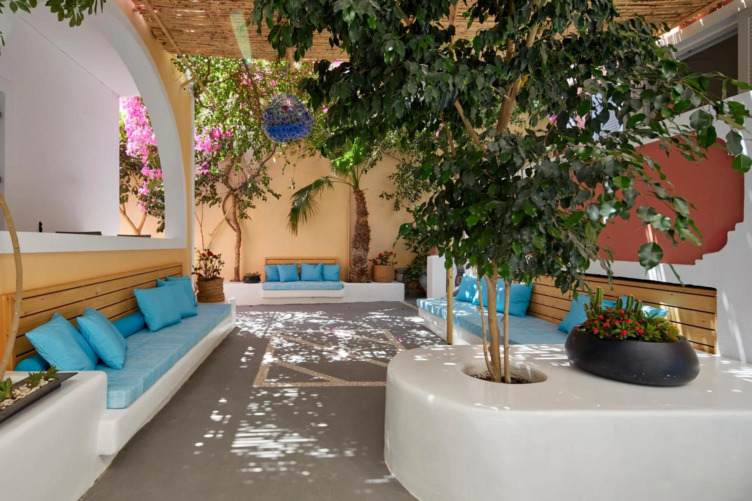 Property building in Blue Sea Hotel