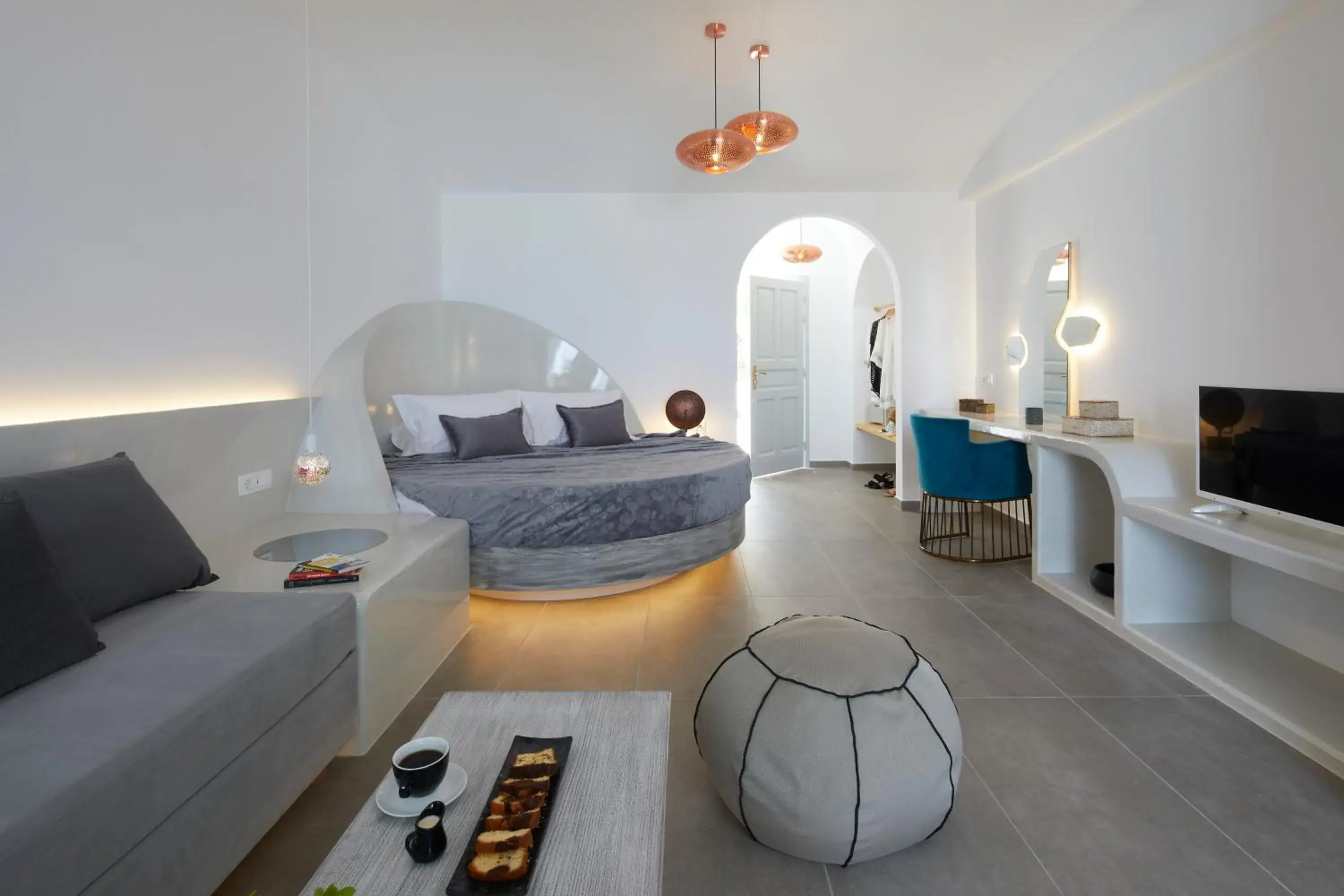 Photo of the whole room in Blue Sea Hotel Photo of the whole room in Blue Sea Hotel