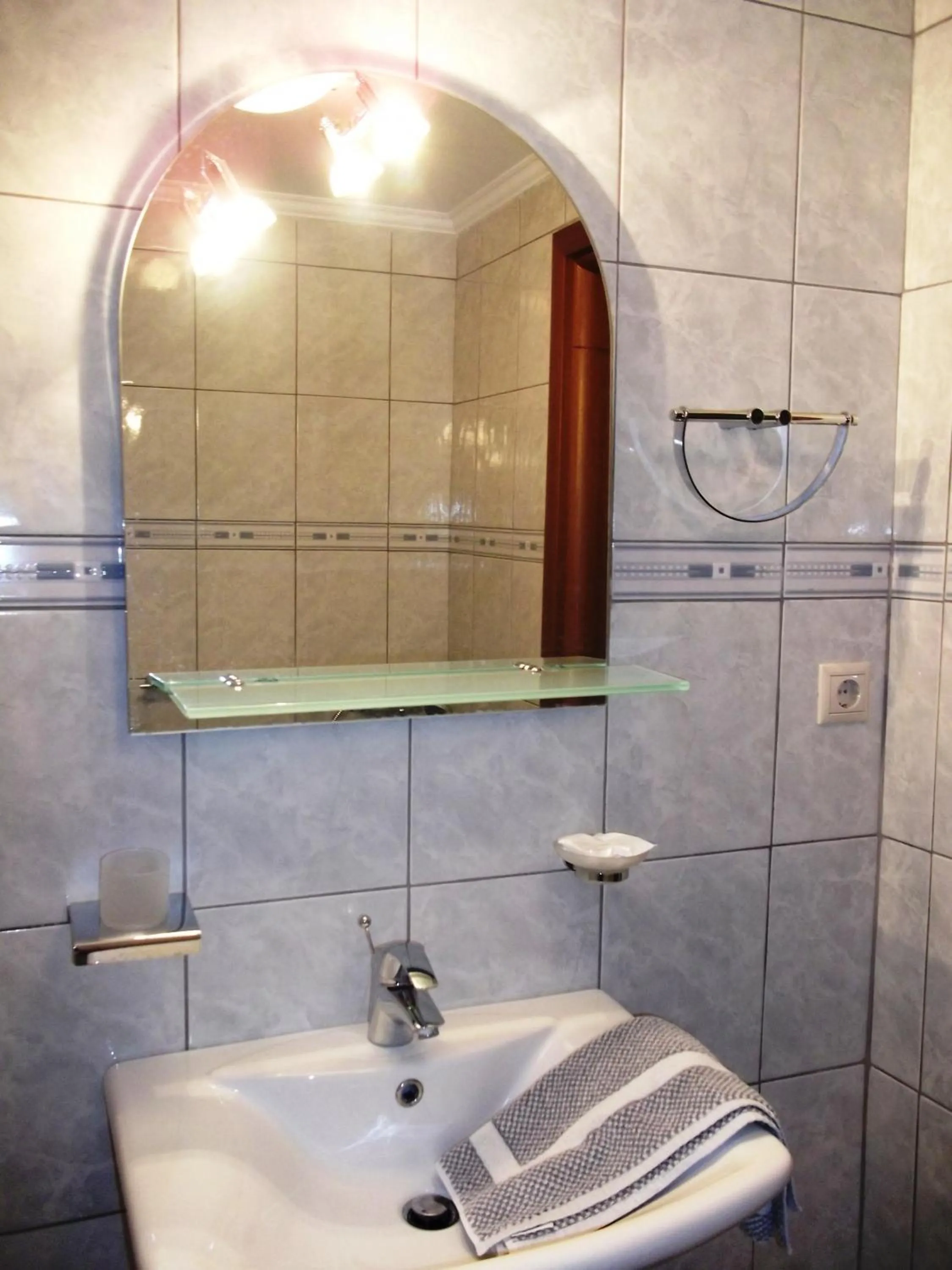 Bathroom in Calypso Luxury Studios
