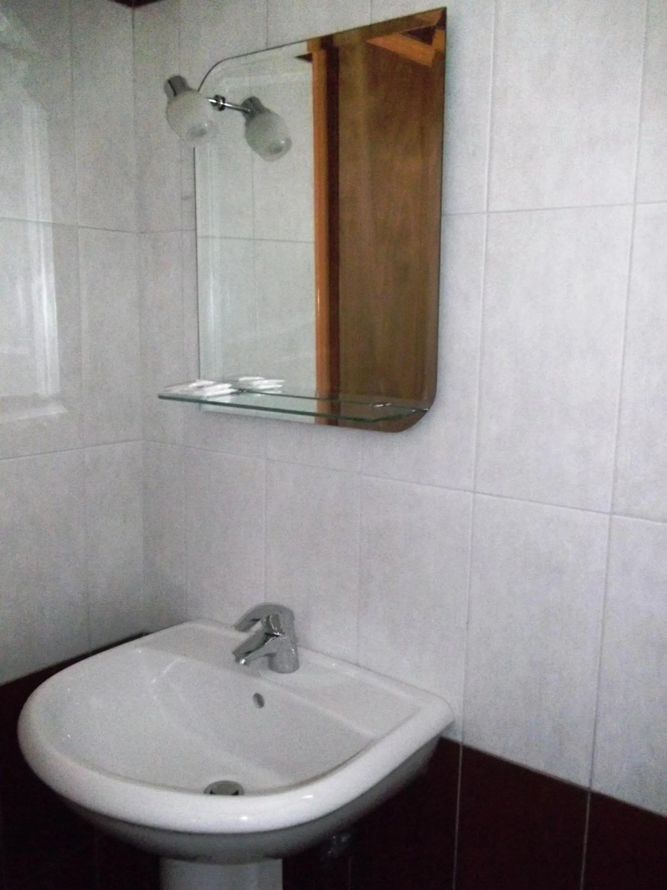 Bathroom in Calypso Luxury Studios