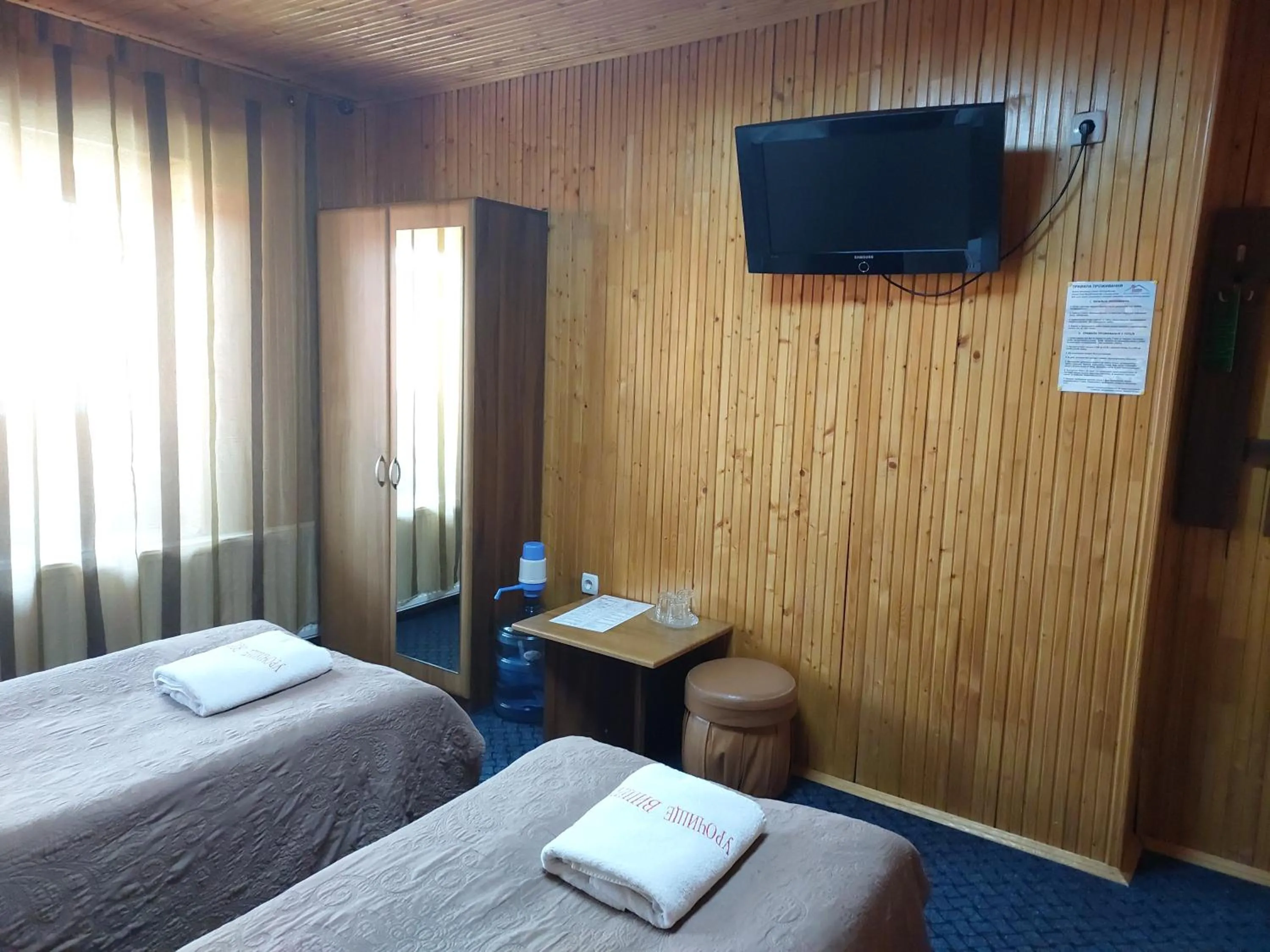 Bed in Urochyshe Vyshnya