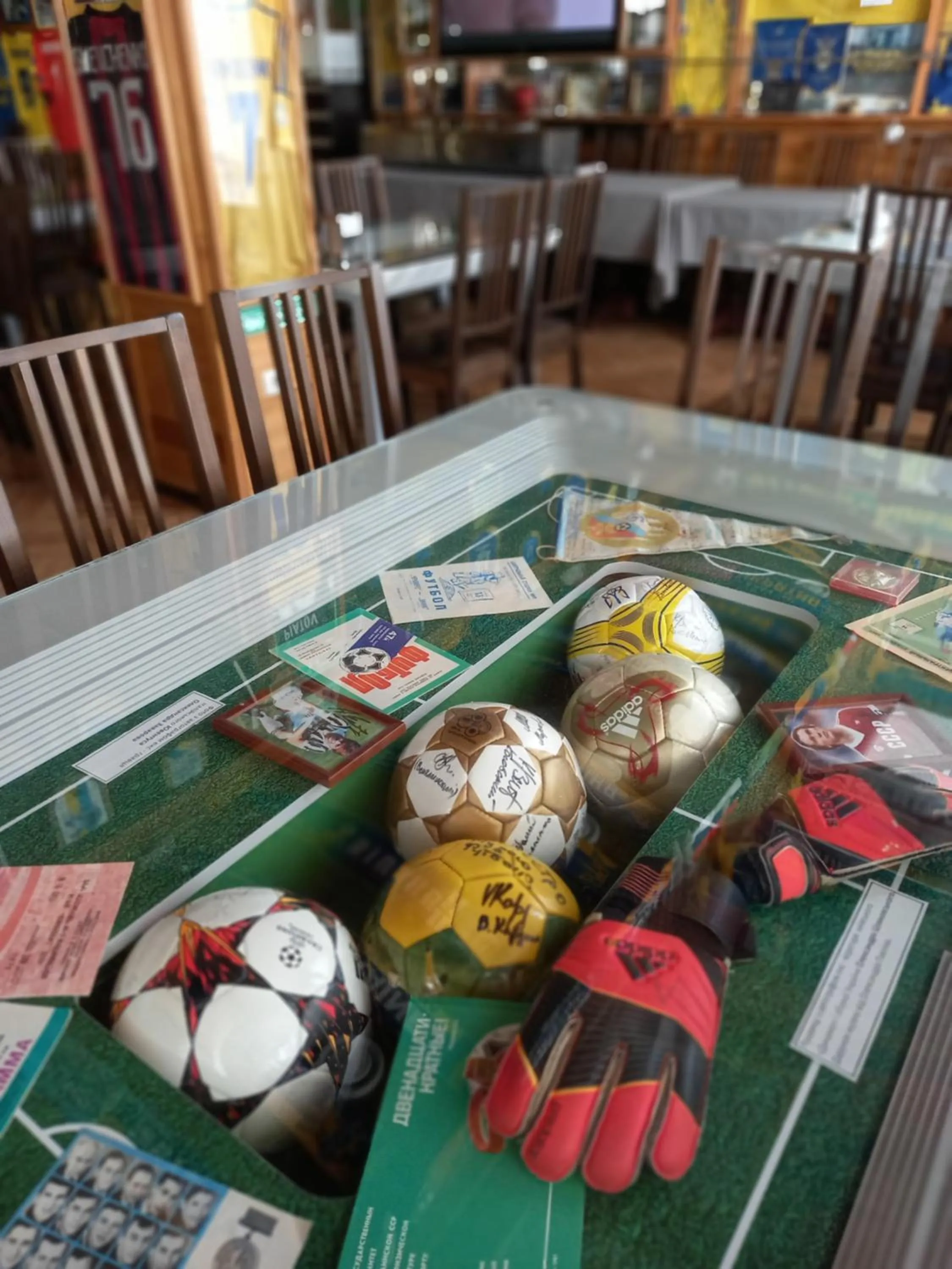 Restaurant/places to eat in Urochyshe Vyshnya