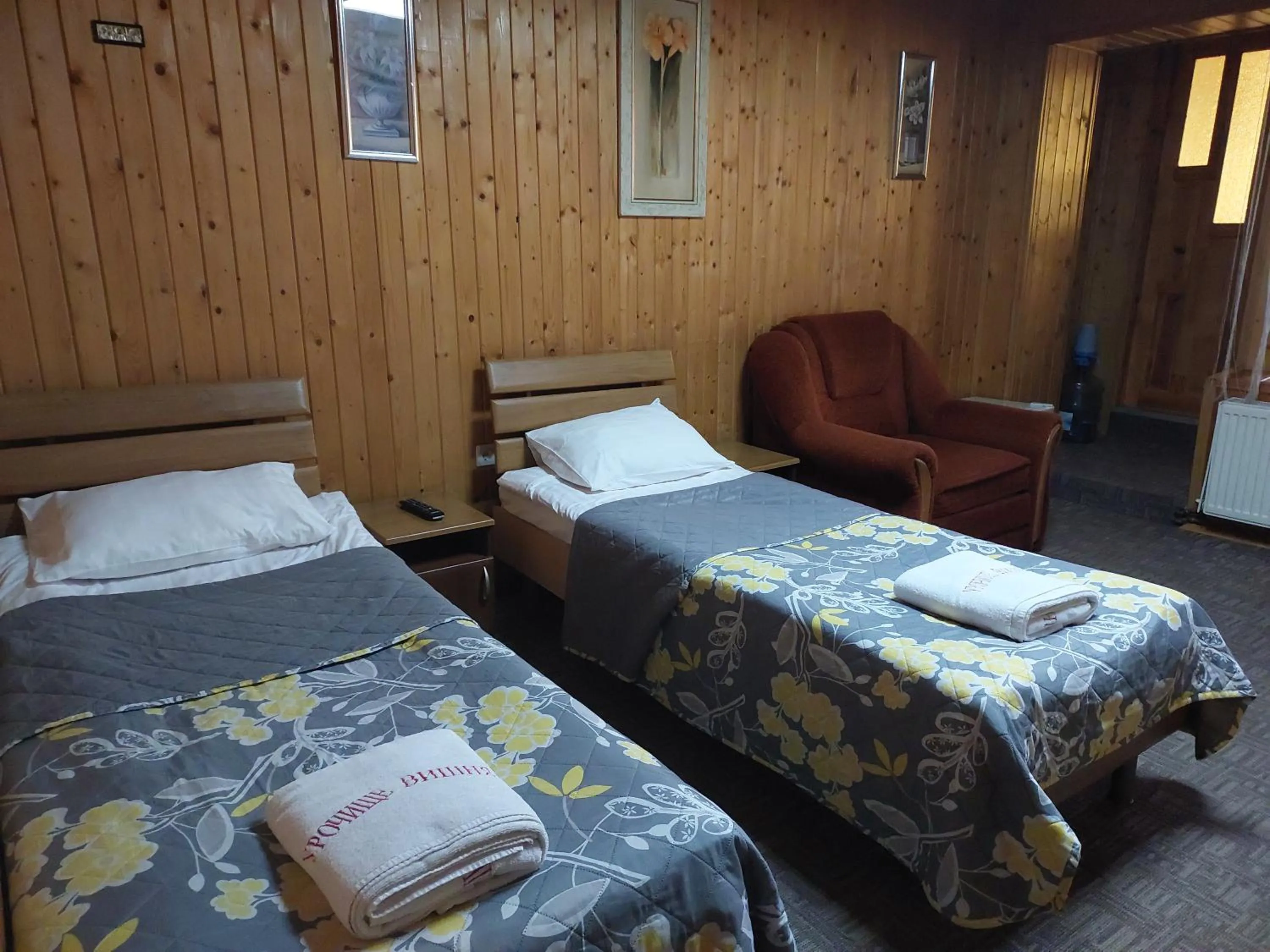 Bed in Urochyshe Vyshnya