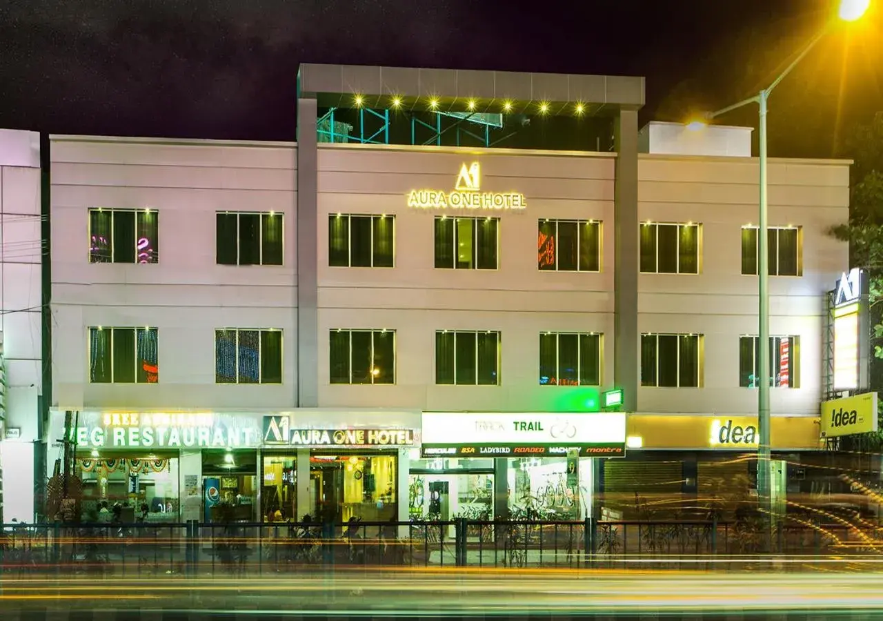 Property building in Aura One Hotel Property building in Aura One Hotel
