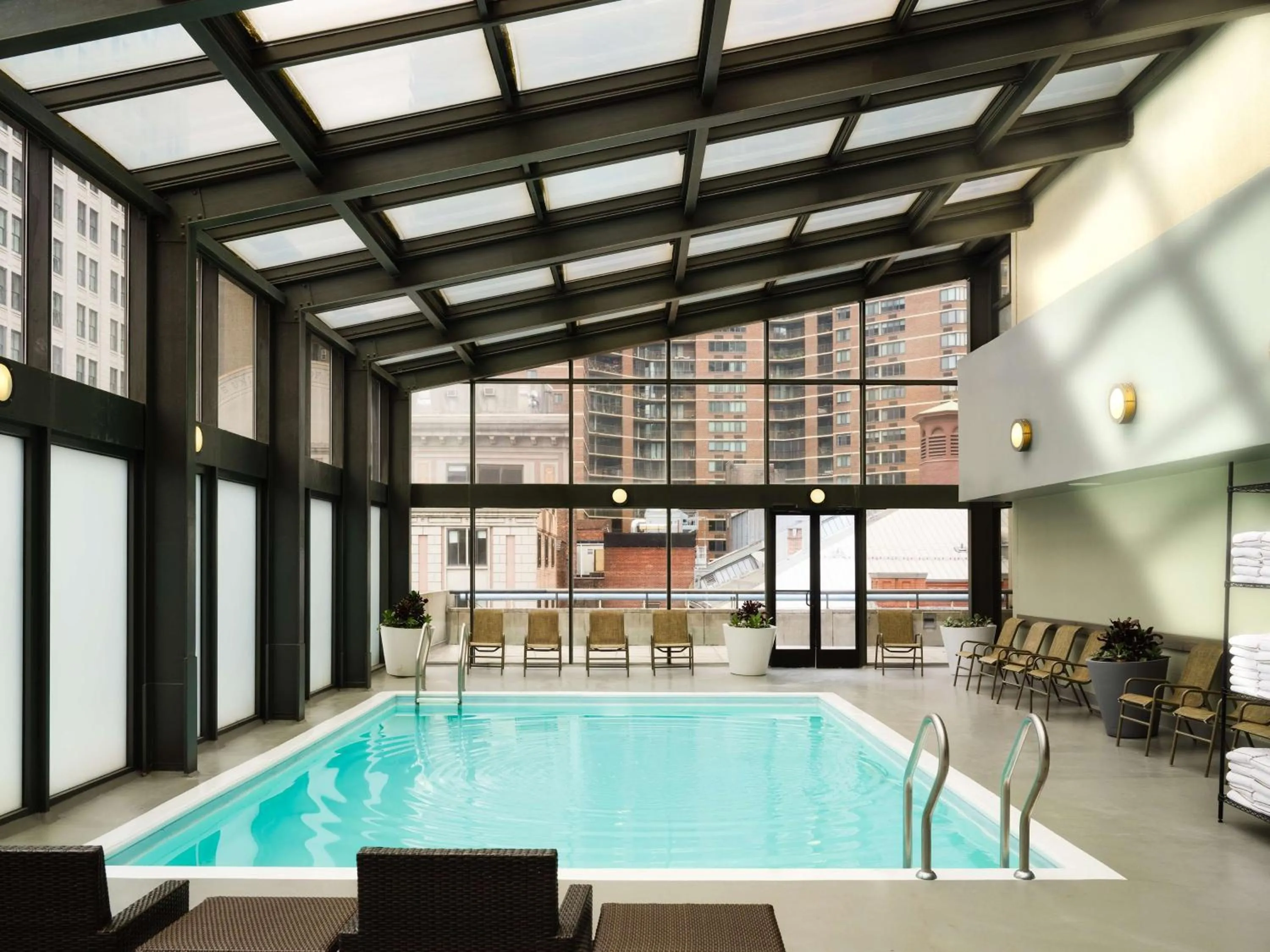 Pool view in DoubleTree by Hilton Hotel Philadelphia Center City