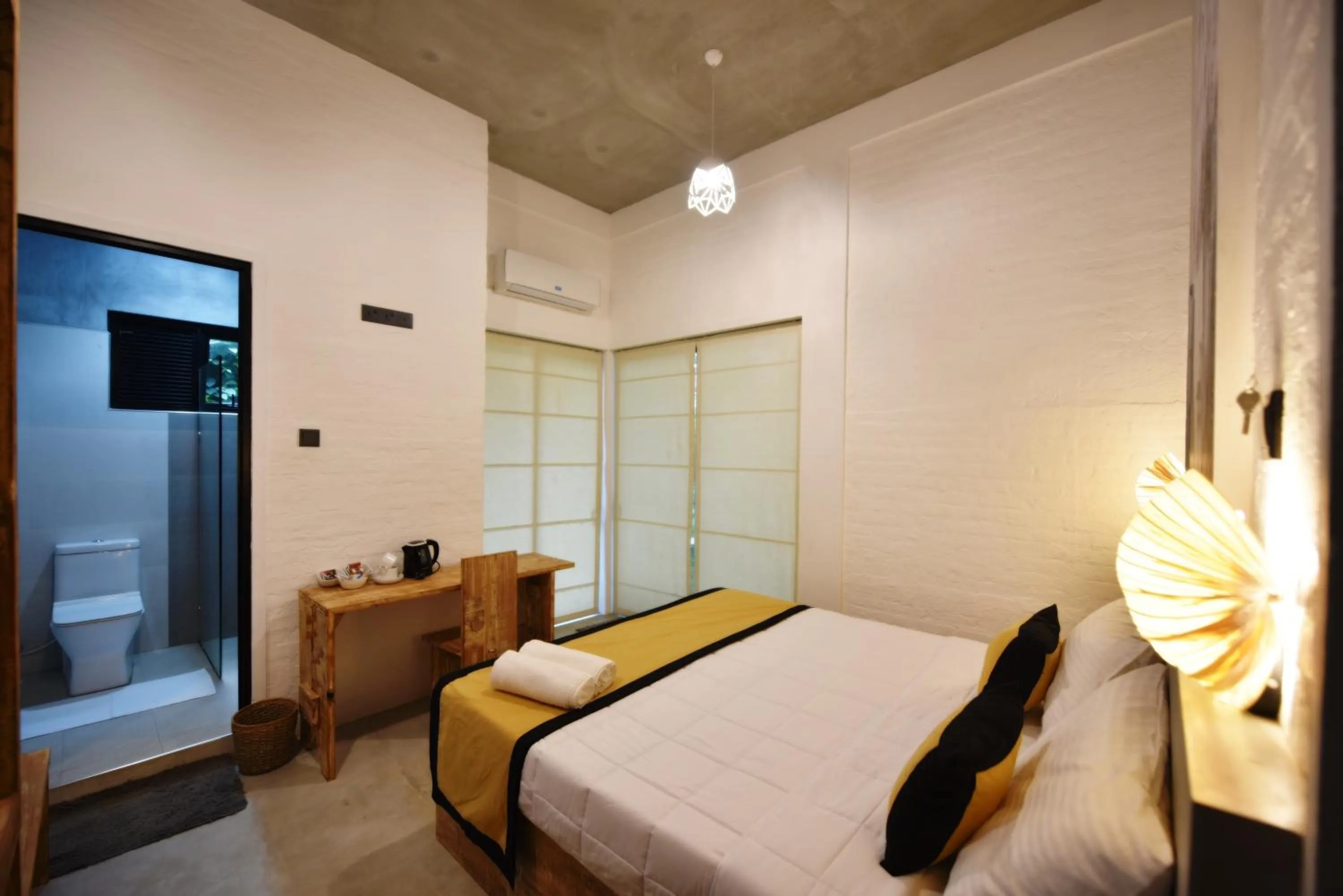 Bedroom, Bed in Ele Camp Udawalawe