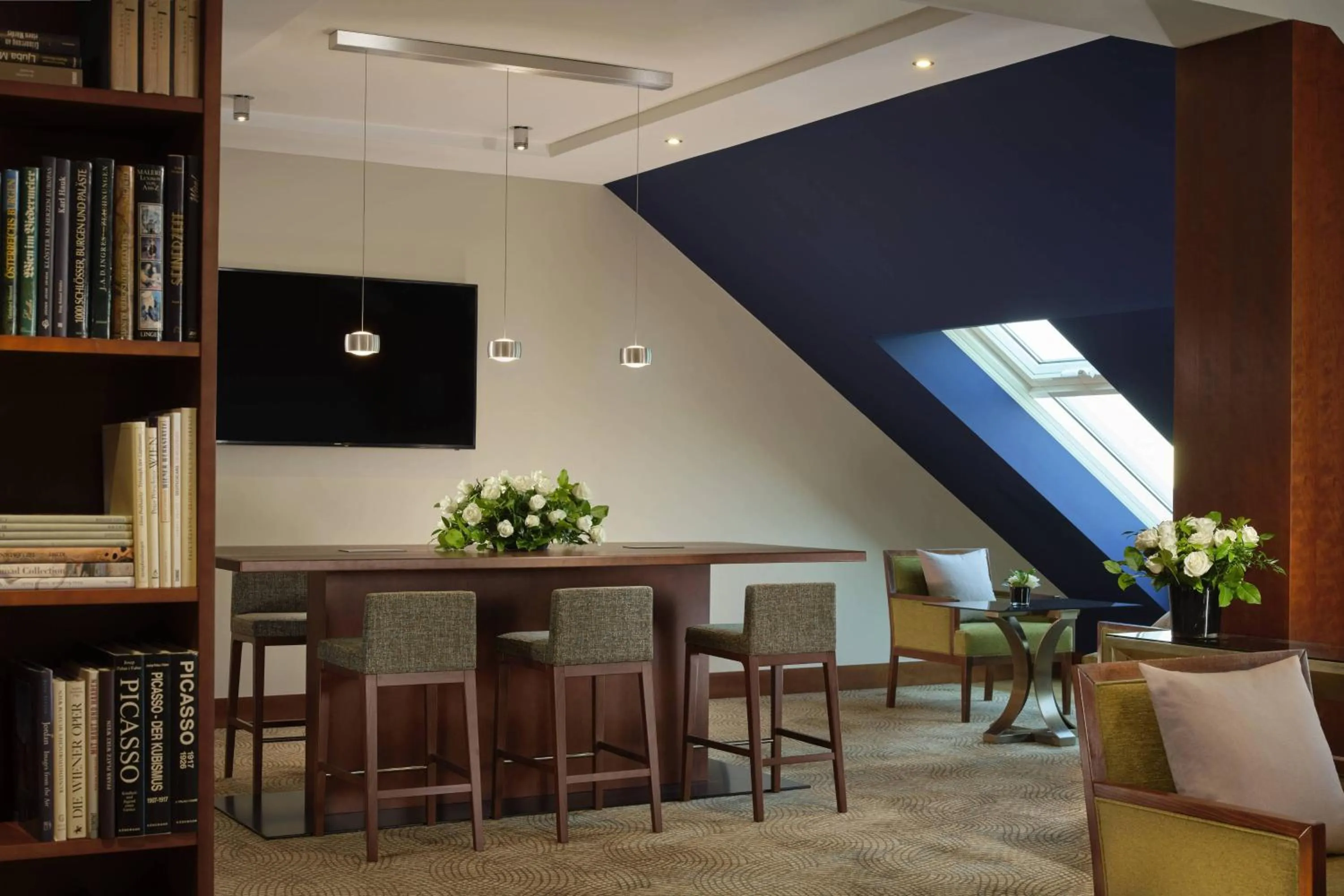 Lounge or bar in The Ritz-Carlton, Vienna