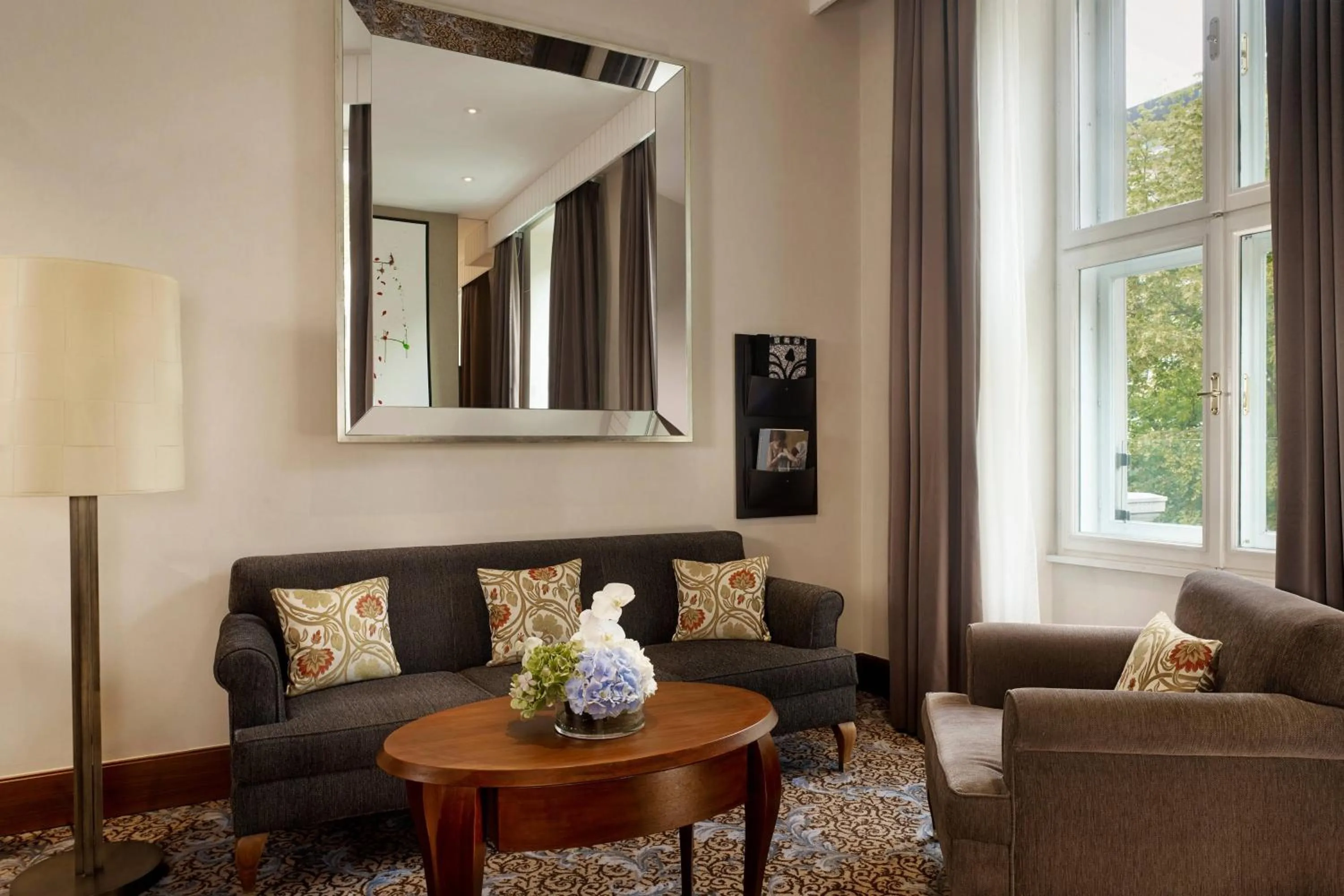 Photo of the whole room in The Ritz-Carlton, Vienna