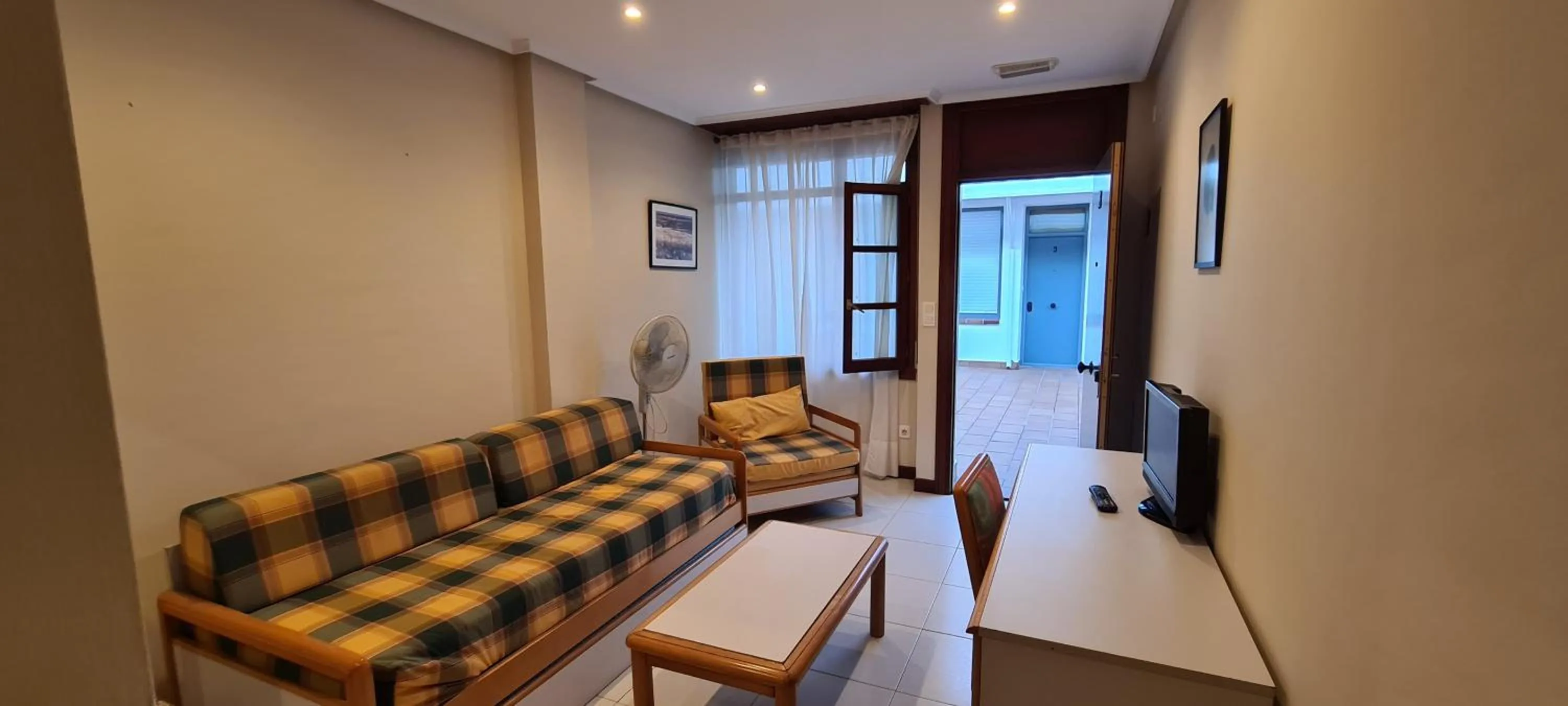 Apartamentos Elena