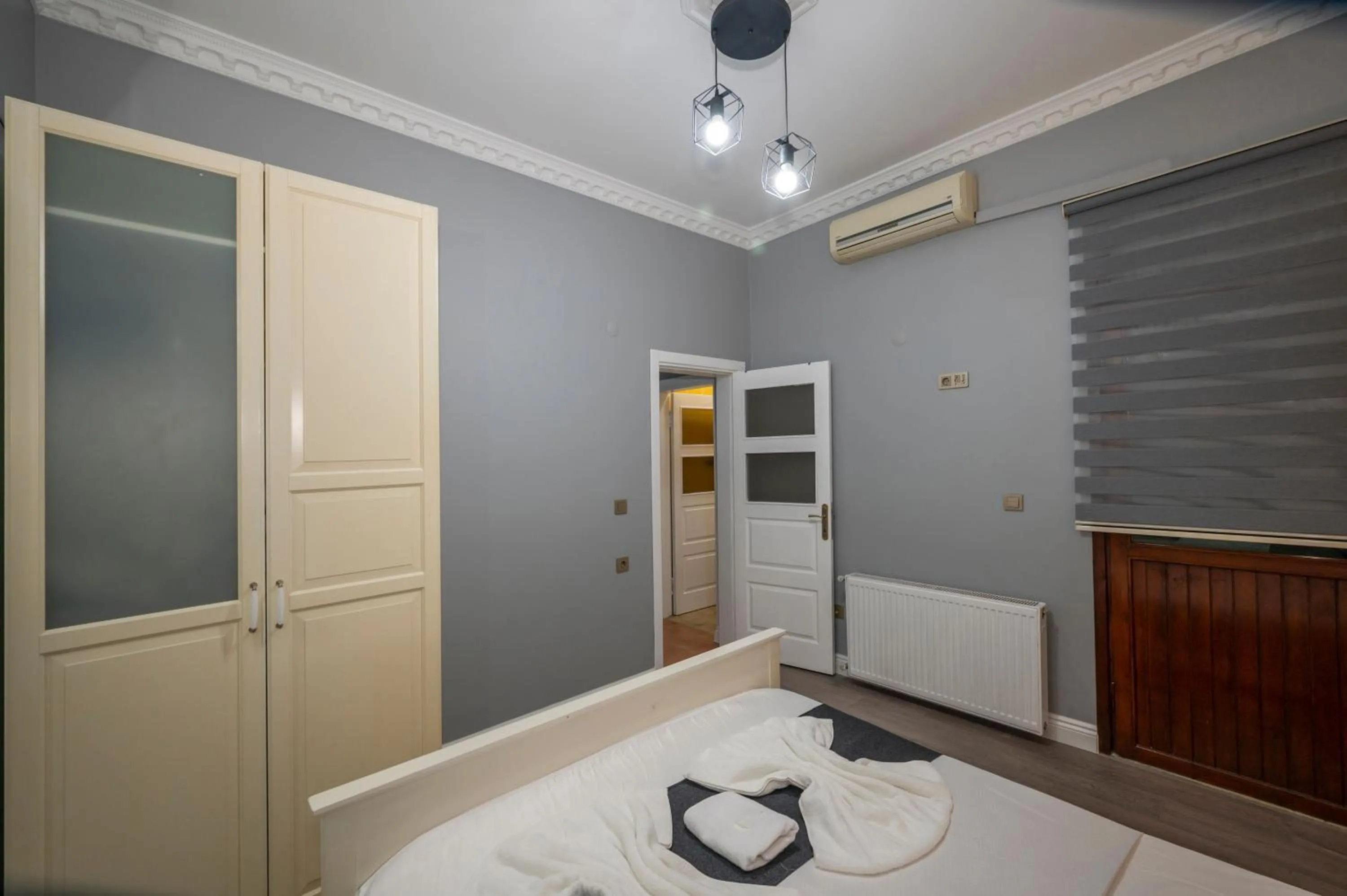 Bedroom in Butterfly House