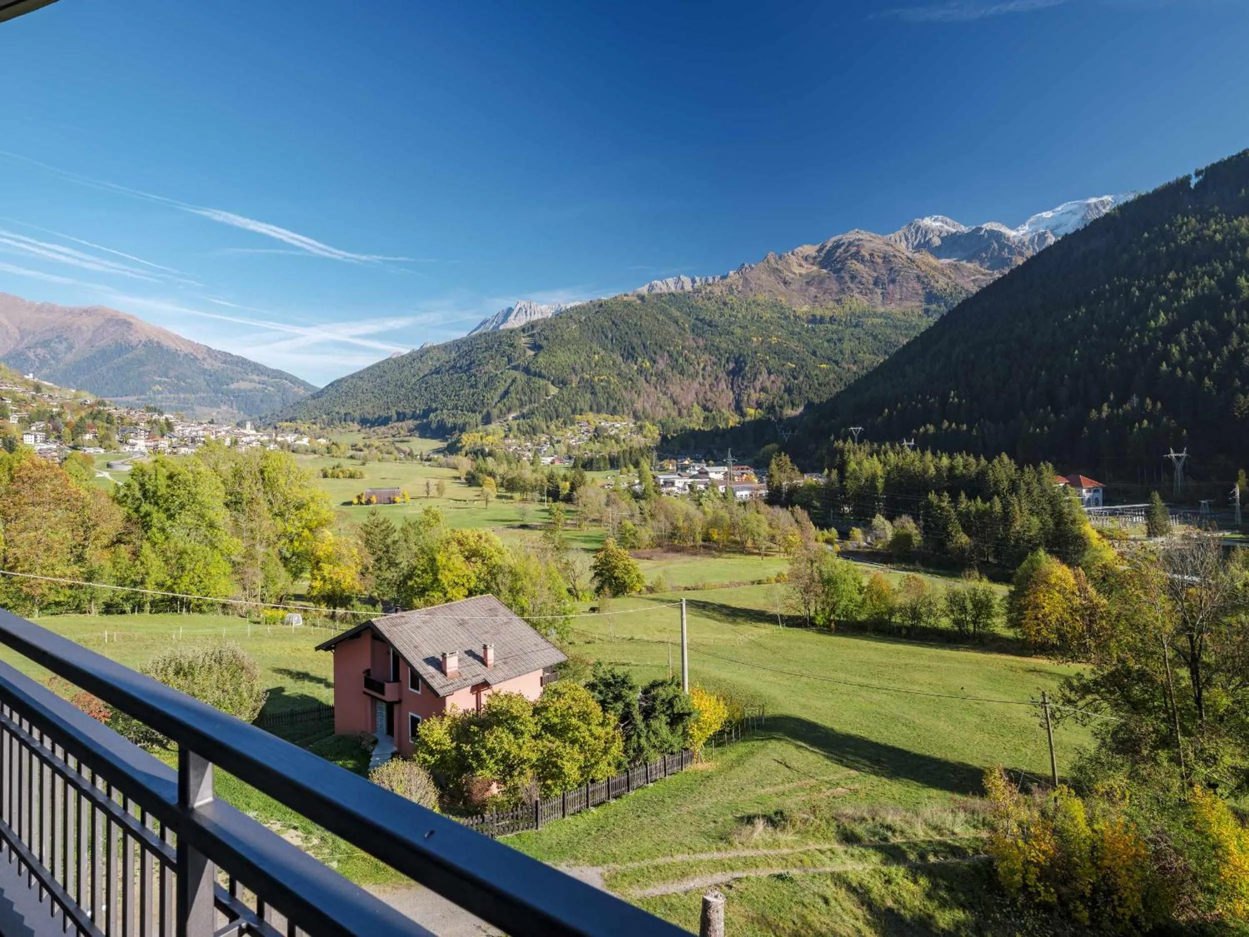 Natural landscape in Hotel Garnì Alta Valle