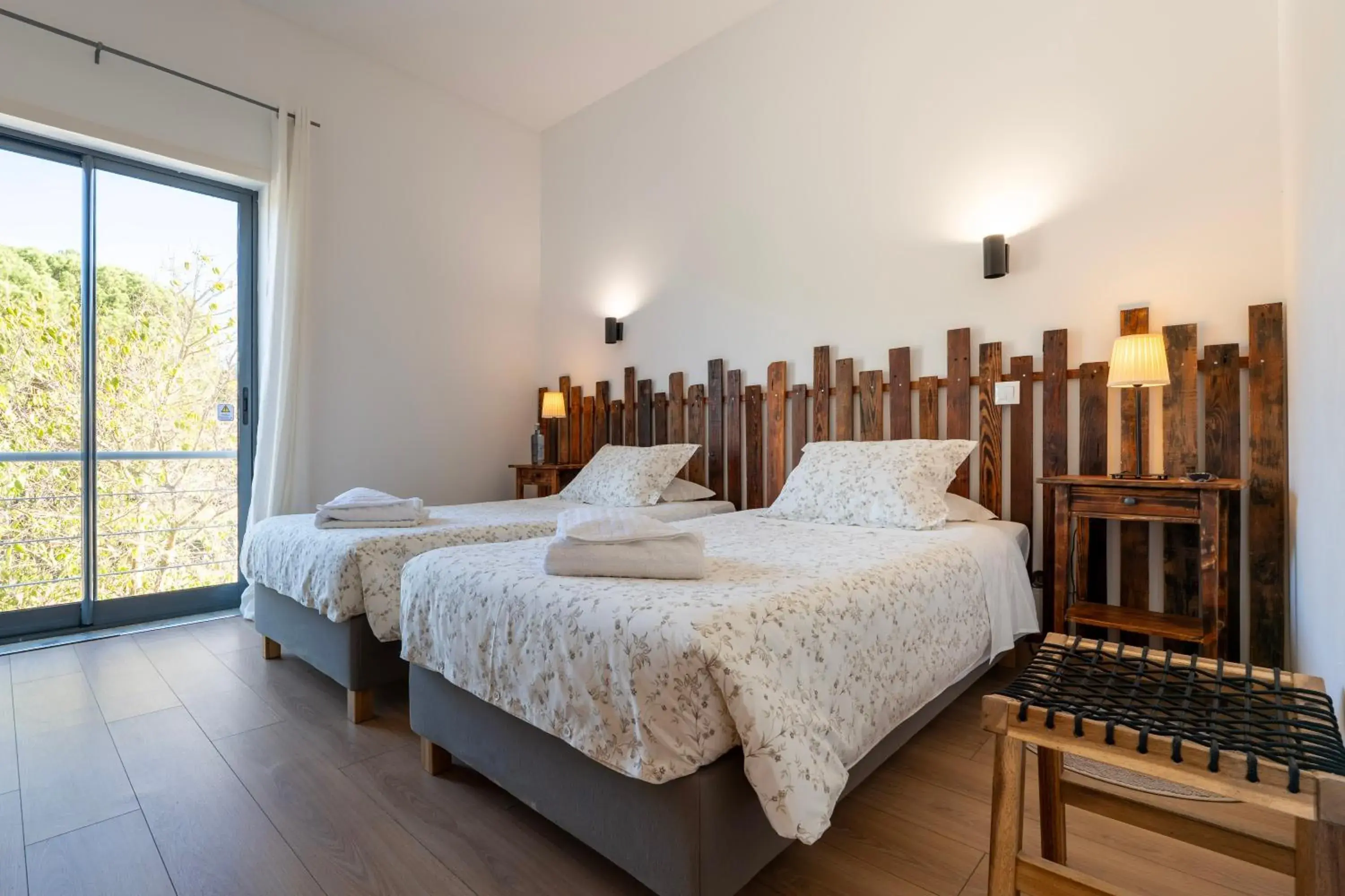 Double or Twin Room in Alojamento Local Verde e Mar Double or Twin Room in Alojamento Local Verde e Mar