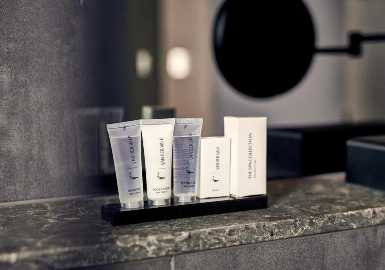 Shower in Van der Valk Hotel Brussels Airport