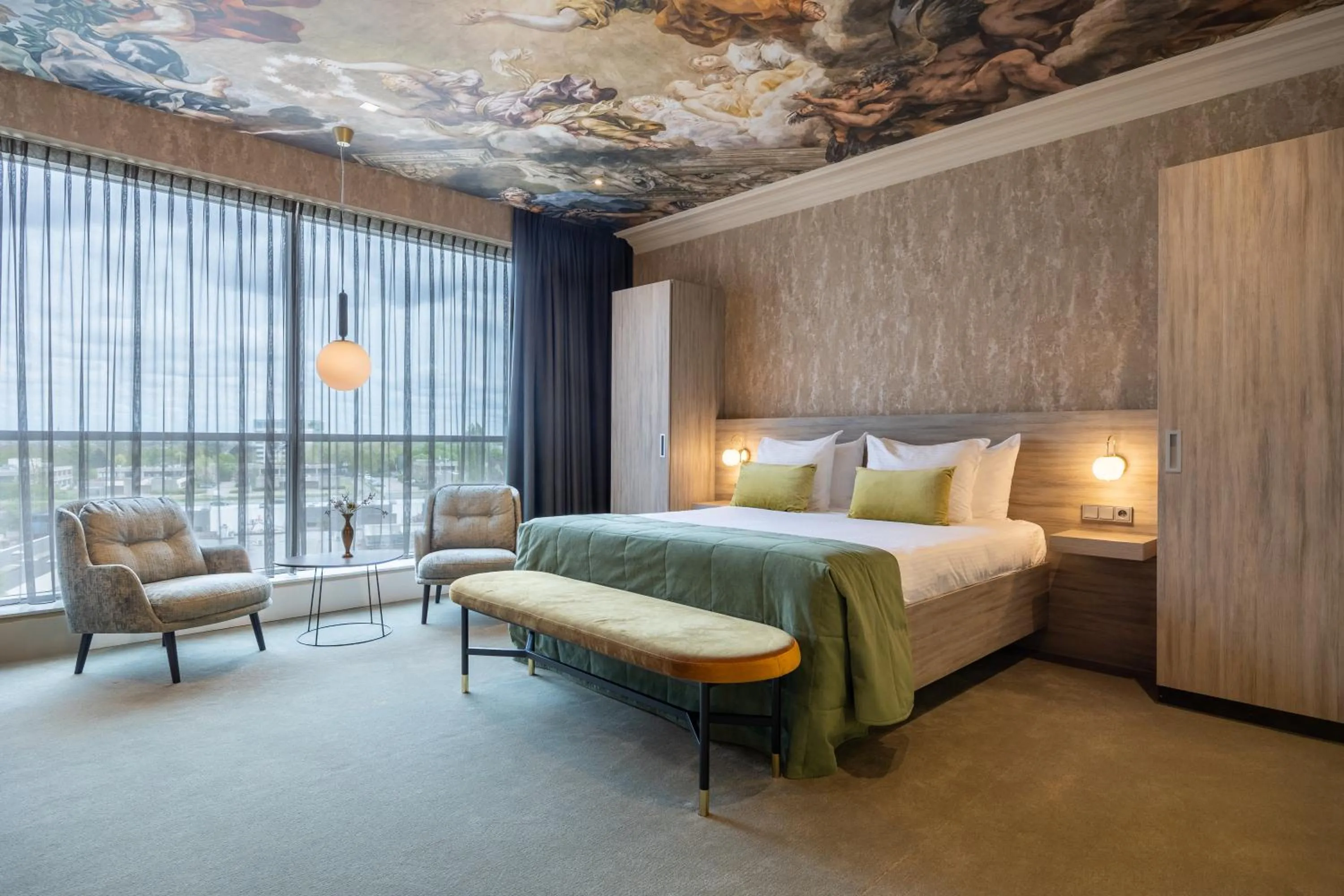 Bedroom, Bed in Van der Valk Hotel Brussels Airport