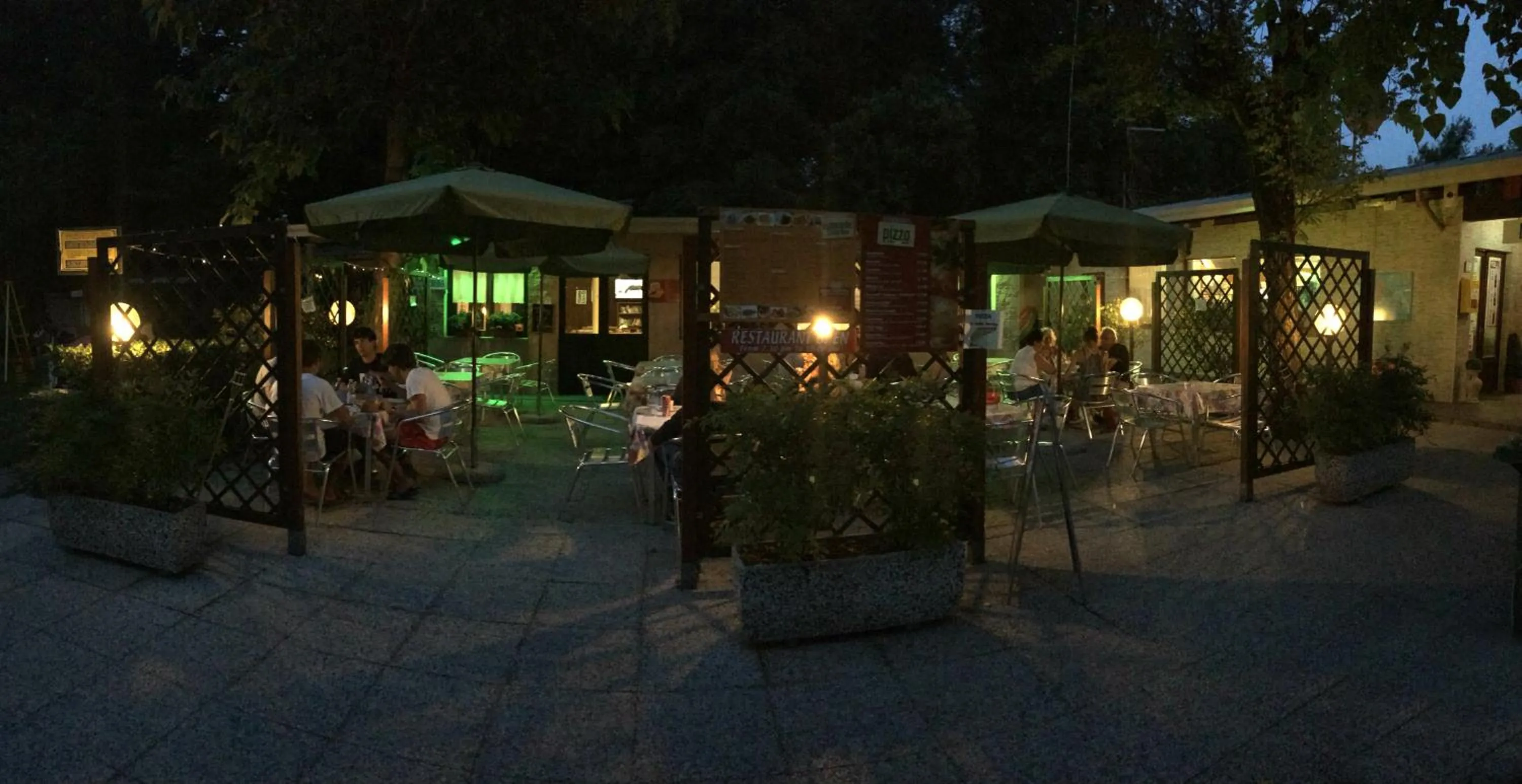 Restaurant/places to eat in Camping Serenissima