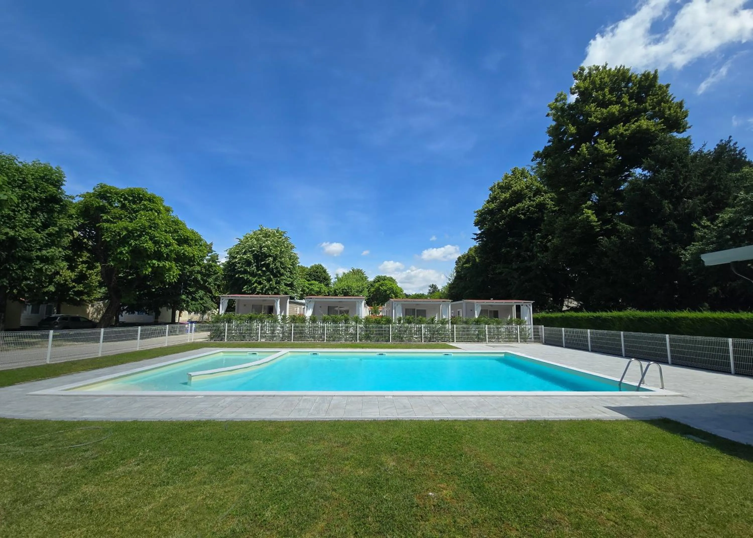 Swimming pool in Camping Serenissima