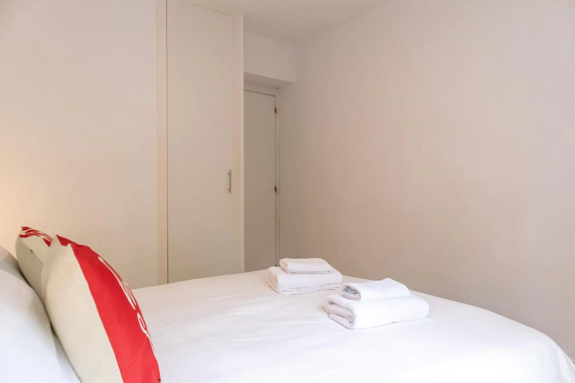Bed in Ever House - ALCALA AIRE Gran TERRAZA ROOFTOP