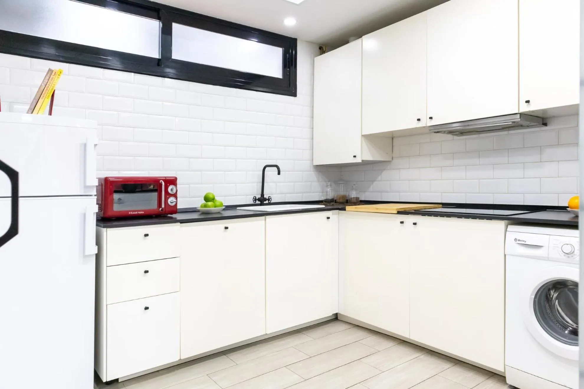 Kitchen or kitchenette in Ever House - ALCALA AIRE Gran TERRAZA ROOFTOP
