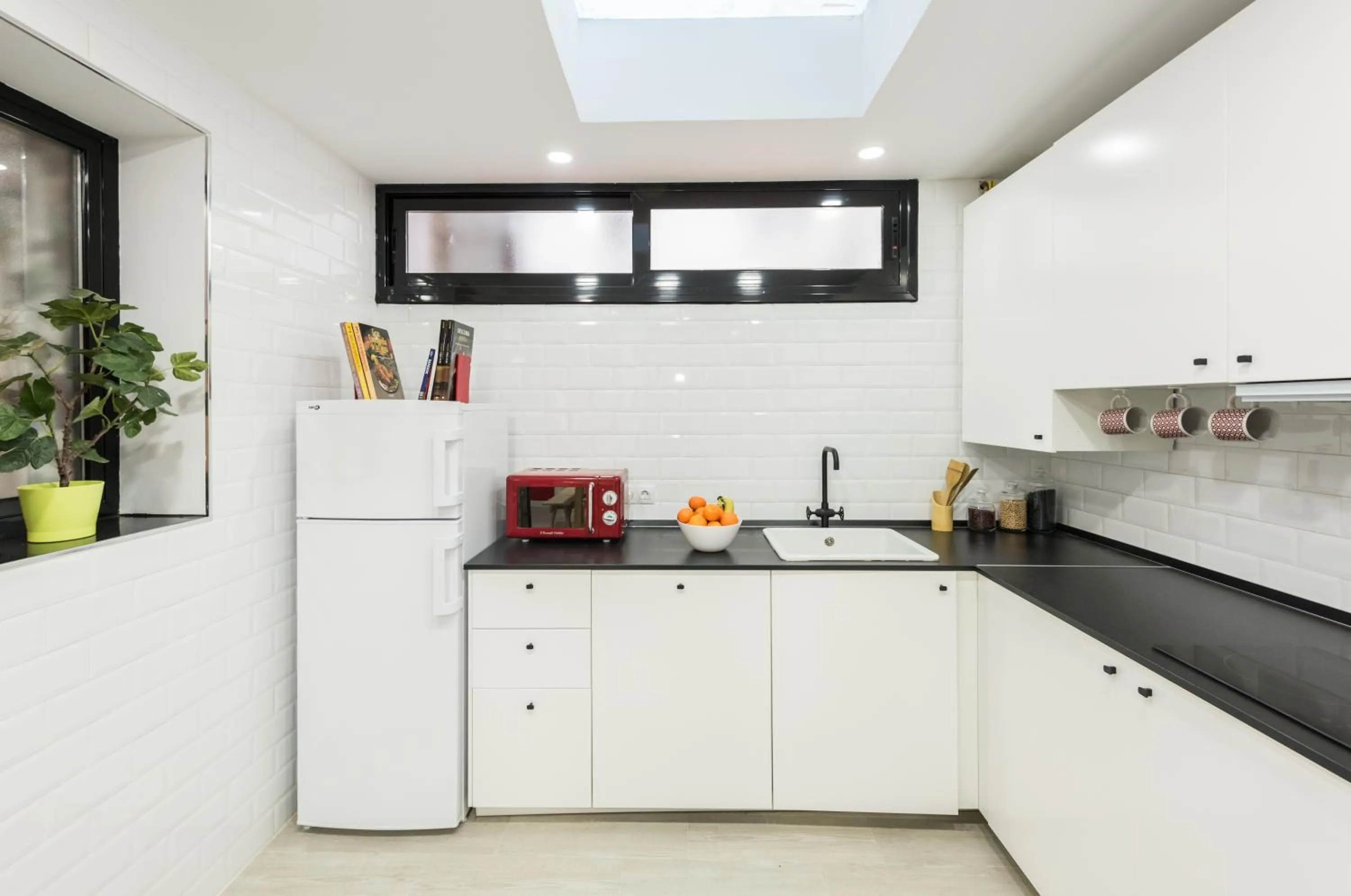 Kitchen or kitchenette in Ever House - ALCALA AIRE Gran TERRAZA ROOFTOP