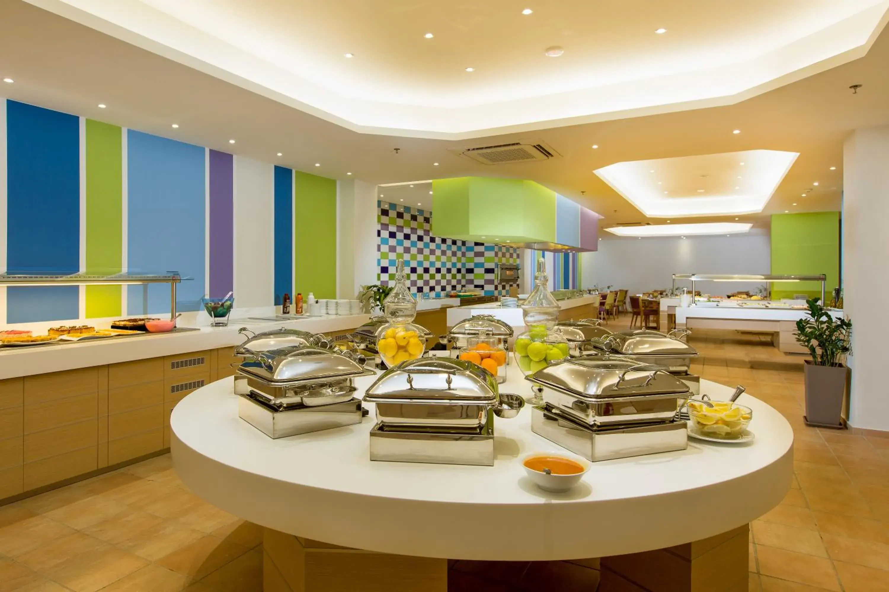 Restaurant/places to eat in Solimar Ruby Restaurant/places to eat in Solimar Ruby