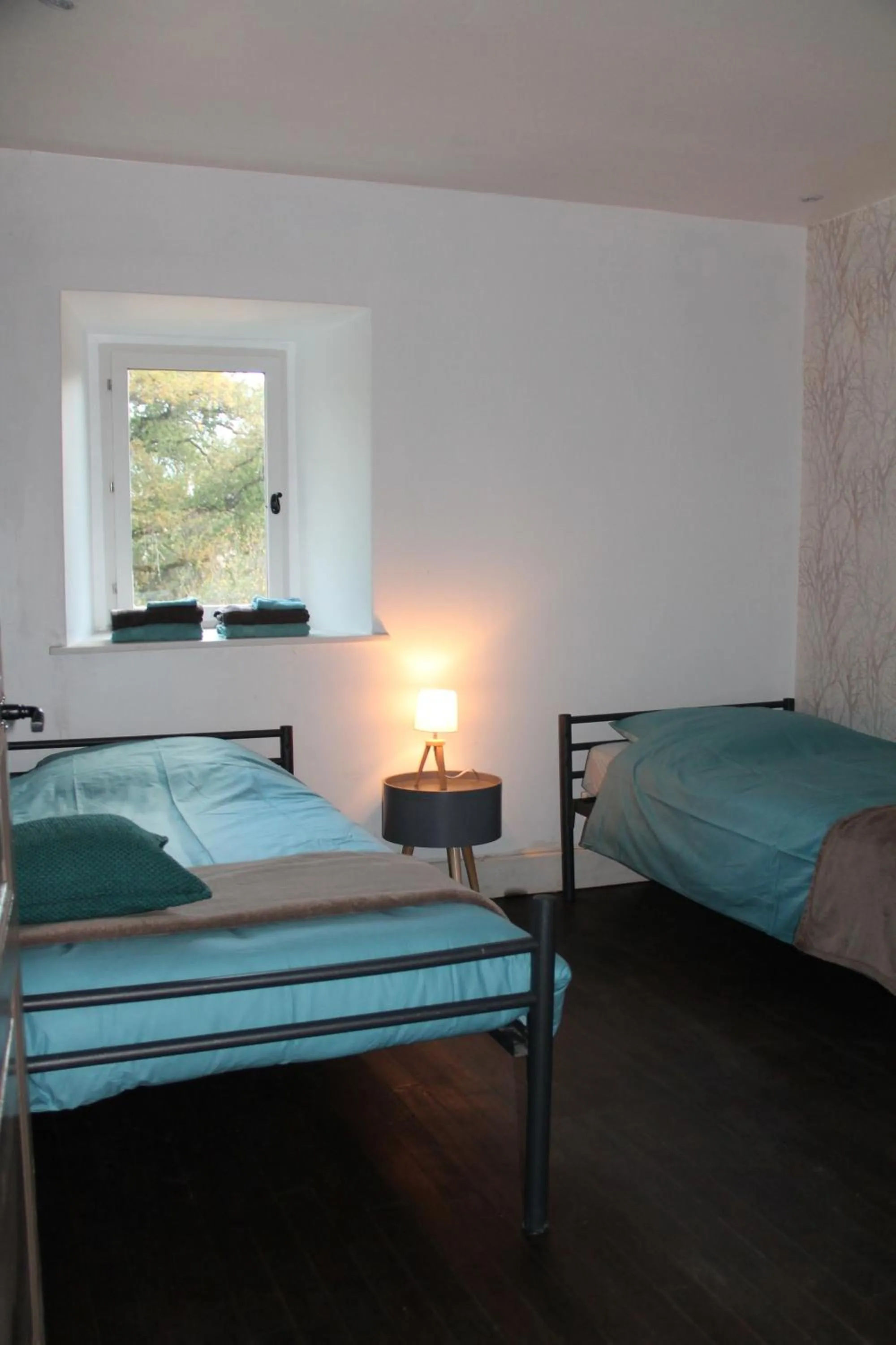 Bed in La Cour d'Enchère