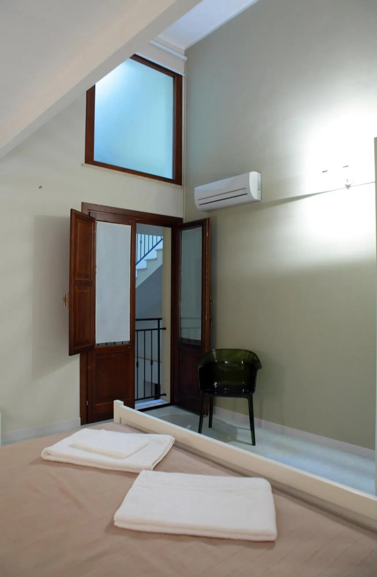 Bedroom in Palazzo Ossuna