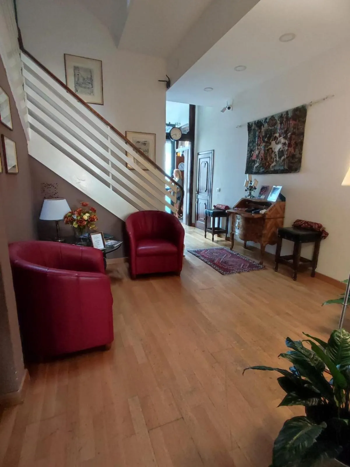 Lobby or reception in La Petite Maison