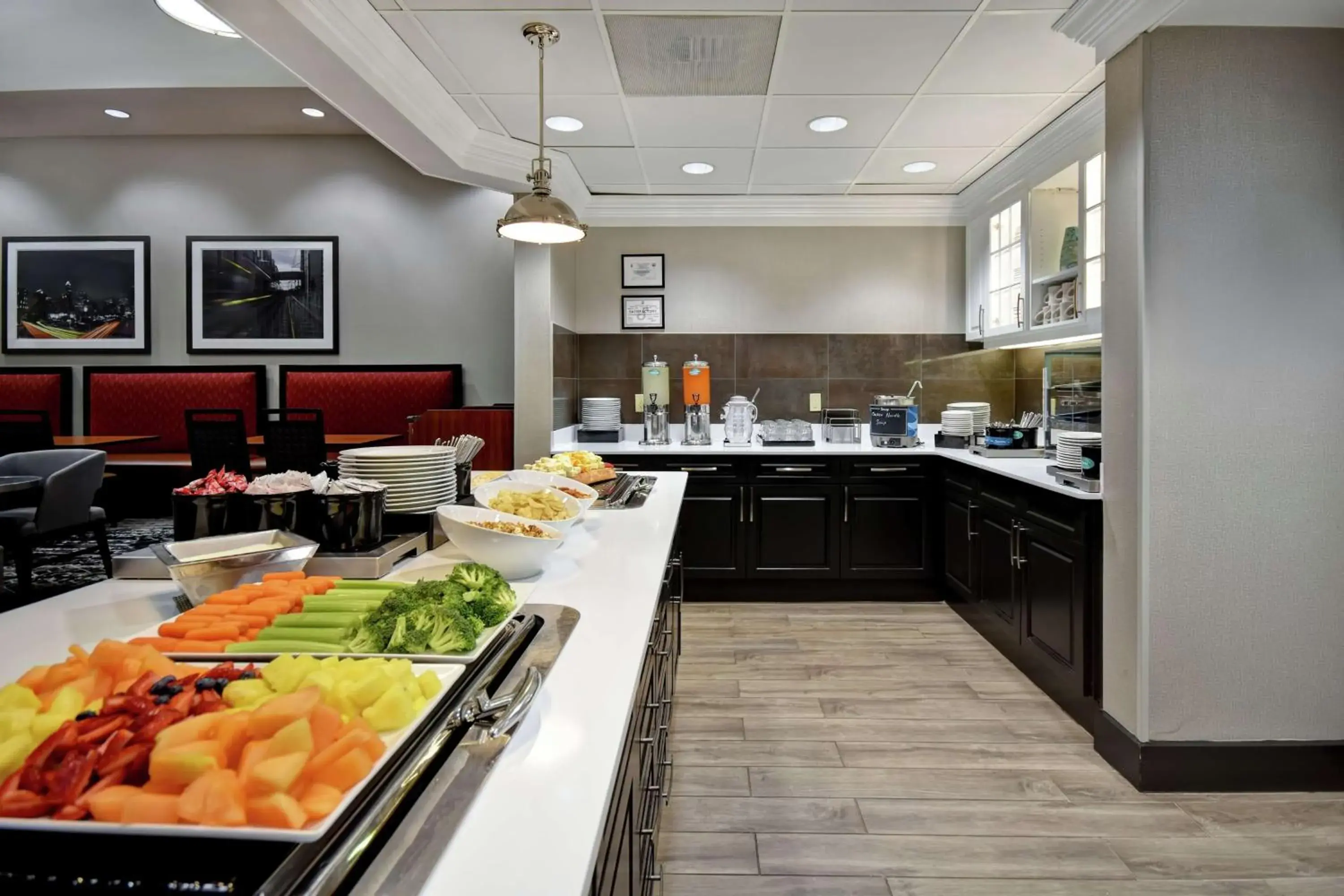 Breakfast in Homewood Suites by Hilton Edgewater-NYC Area Breakfast in Homewood Suites by Hilton Edgewater-NYC Area