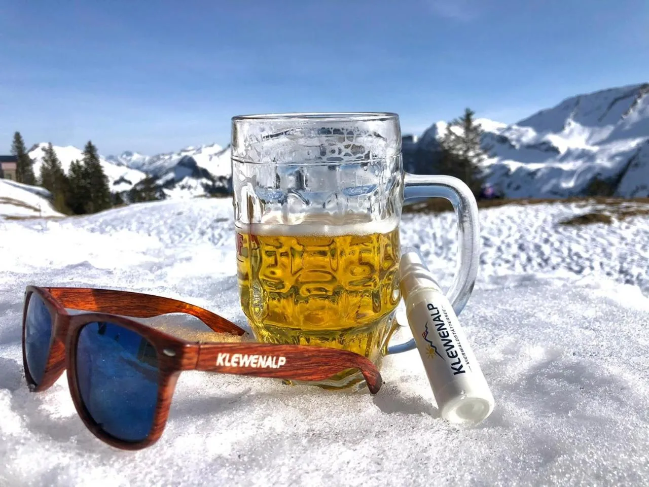 Mountain view in Klewenalp Ausflugs-Ski-Pistenhotel Klewenstock