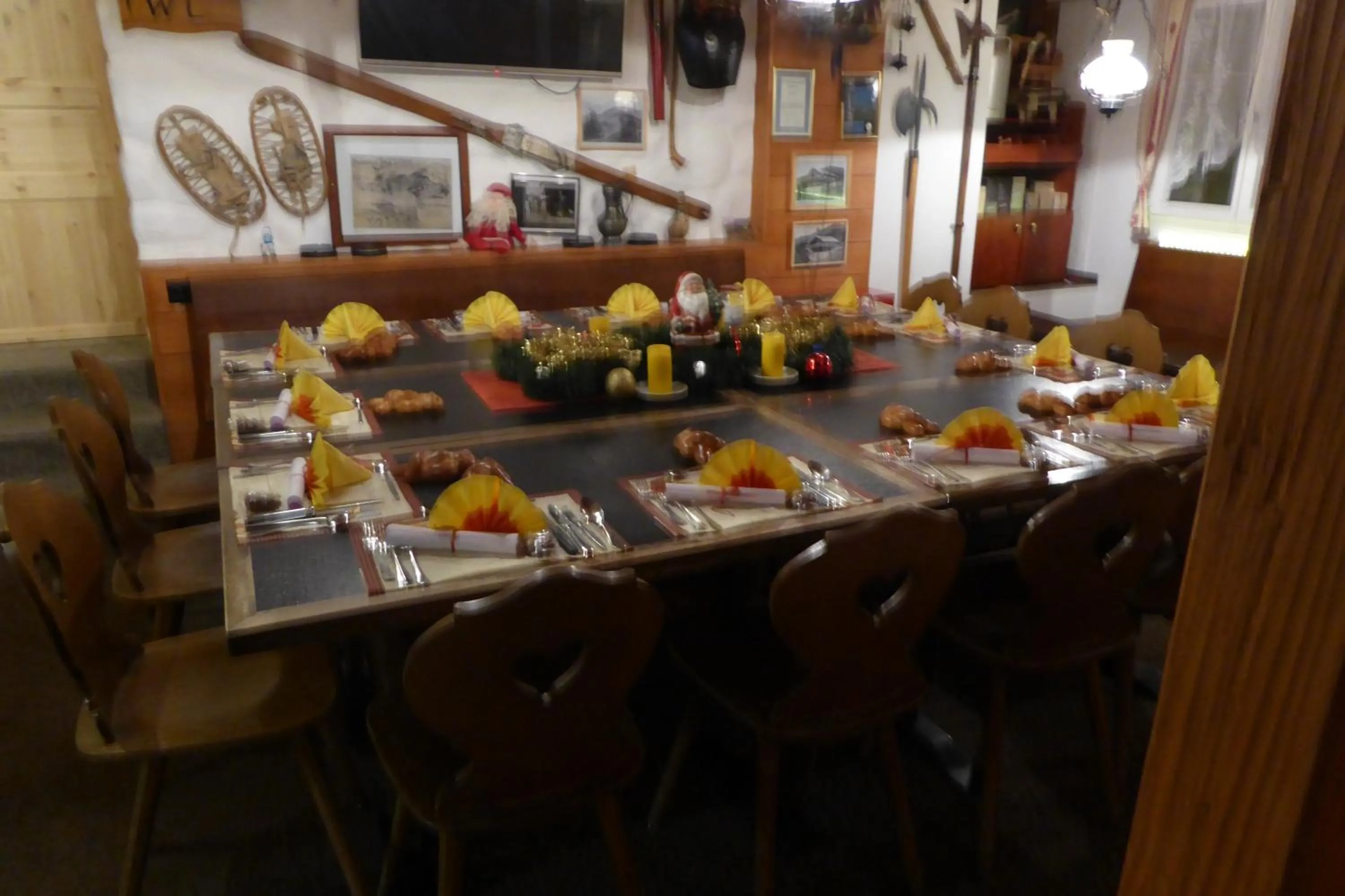 Restaurant/places to eat in Klewenalp Ausflugs-Ski-Pistenhotel Klewenstock