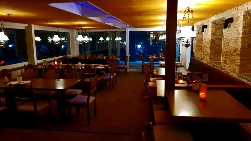 Restaurant/places to eat in Klewenalp Ausflugs-Ski-Pistenhotel Klewenstock
