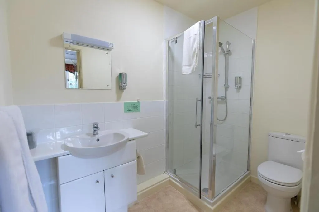 Bathroom in The Barford Inn