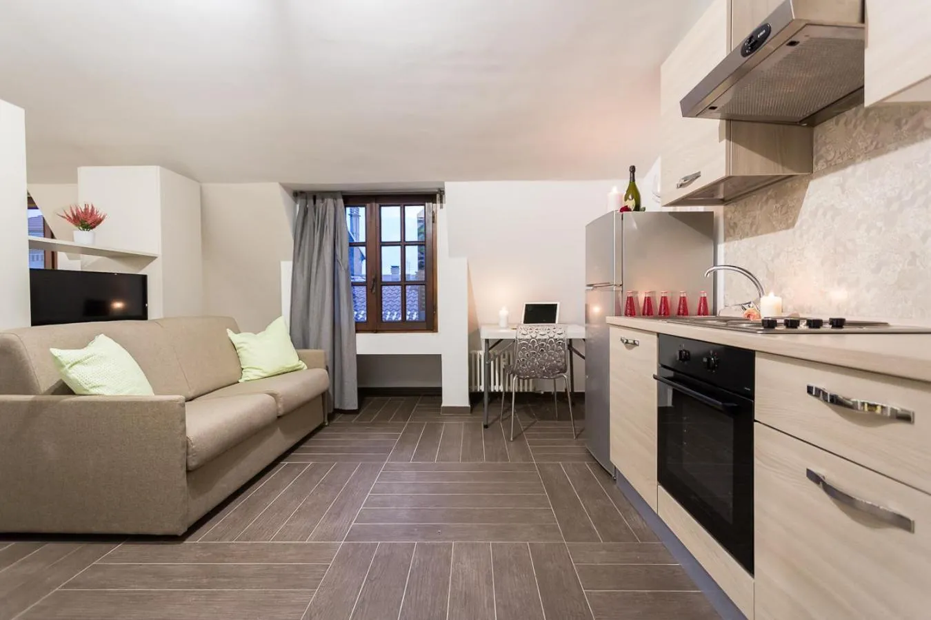 Kitchen or kitchenette in HH Hermoso Housing ALESSANDRIA