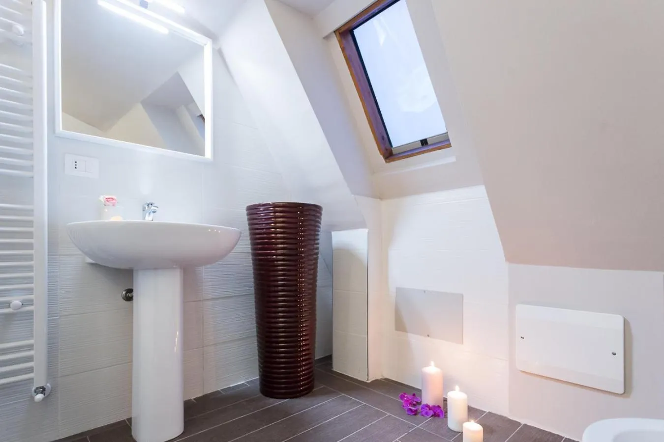 HH Hermoso Housing ALESSANDRIA