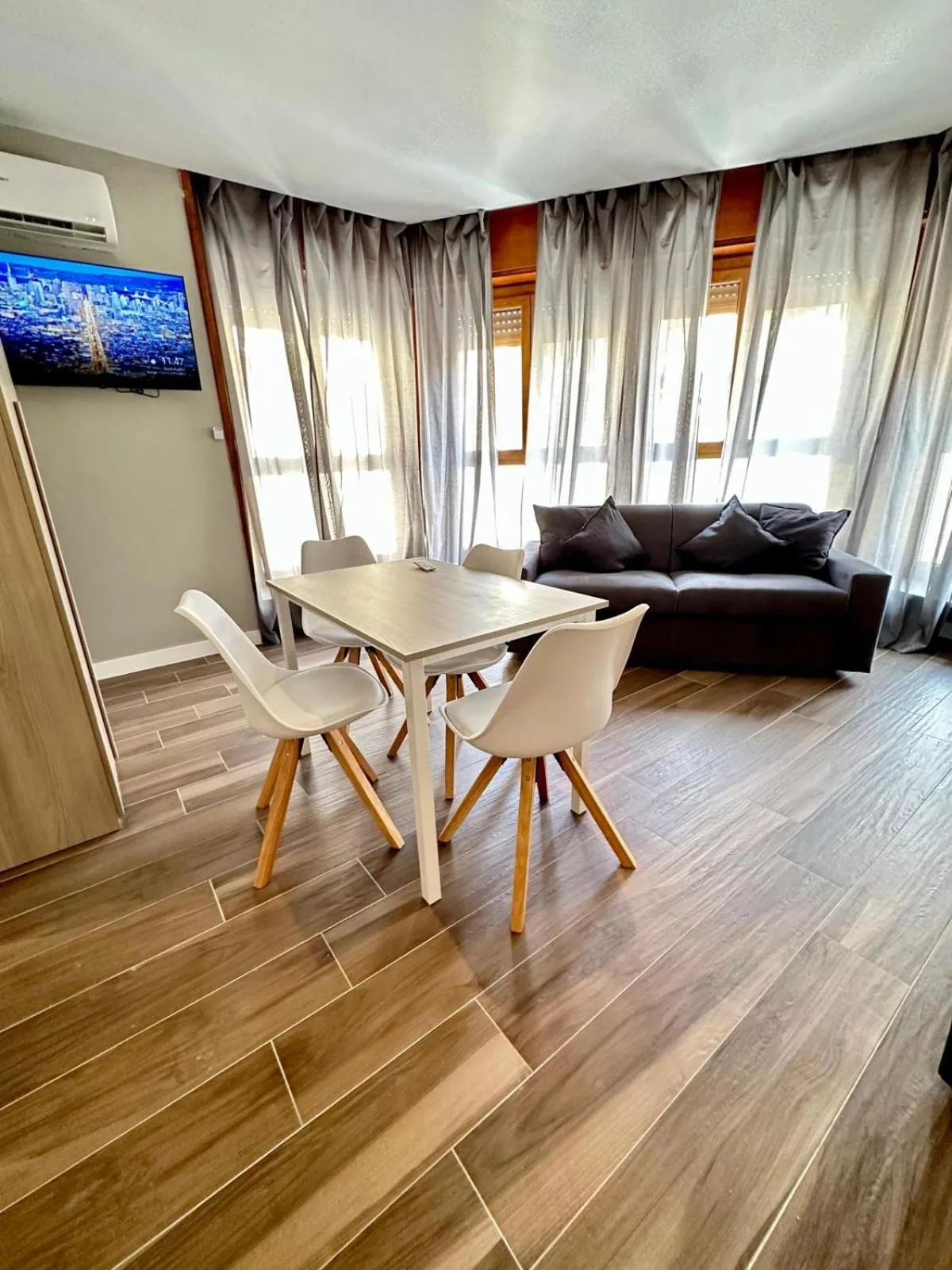 HH Hermoso Housing ALESSANDRIA