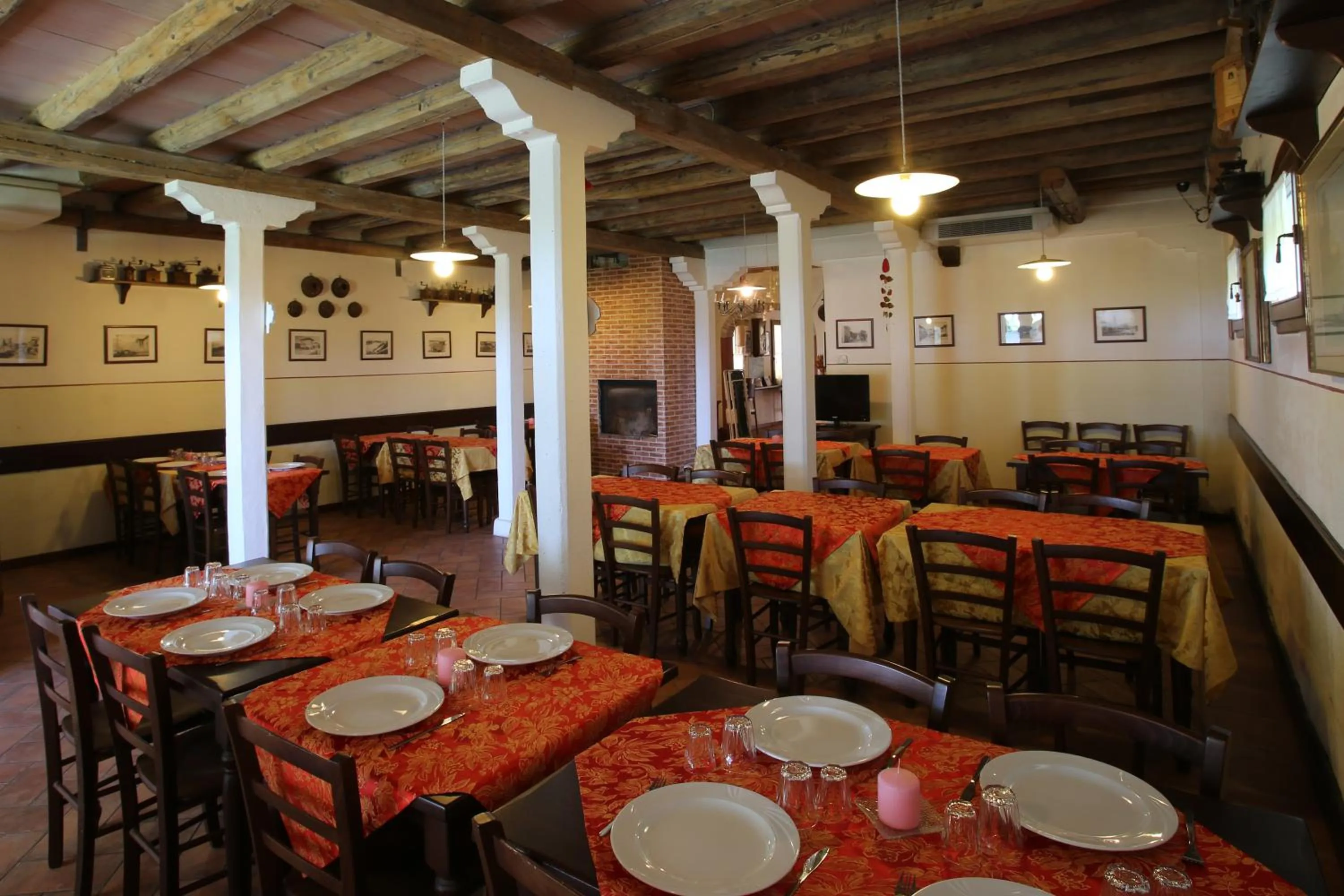 Restaurant/places to eat in Locanda Antico Fighèr