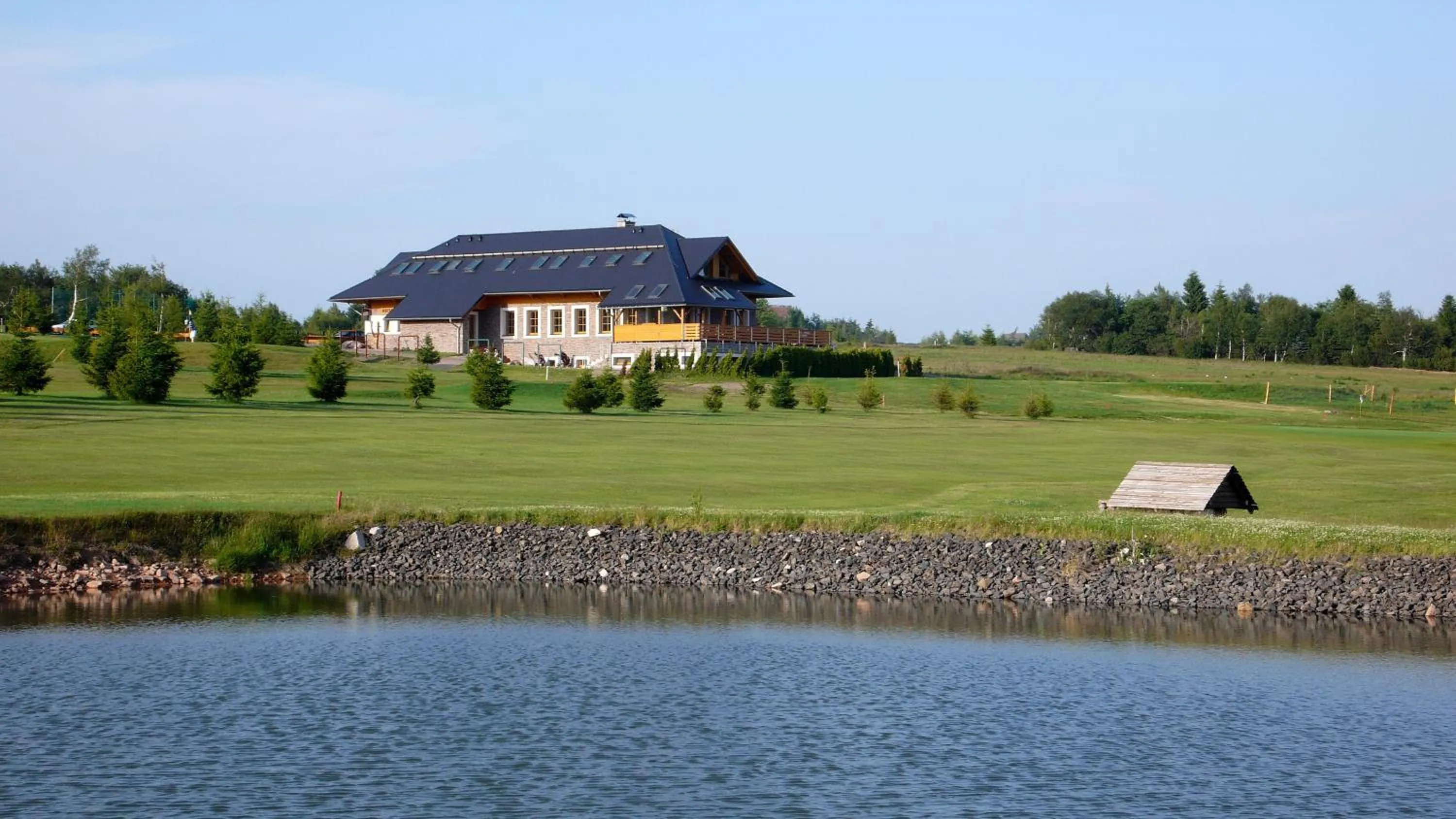 Lake view in Hotel Krušnohorský Dvůr