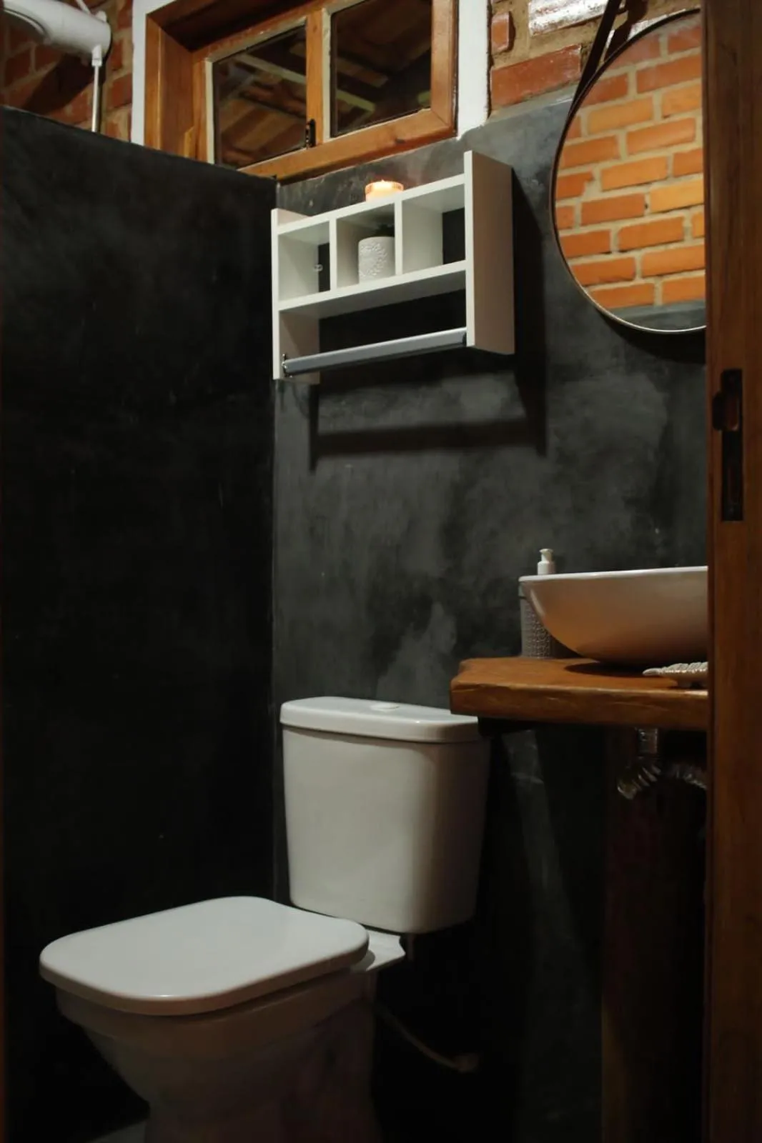 Bathroom in Pousada, Camping e Restaurante do Sô Ito