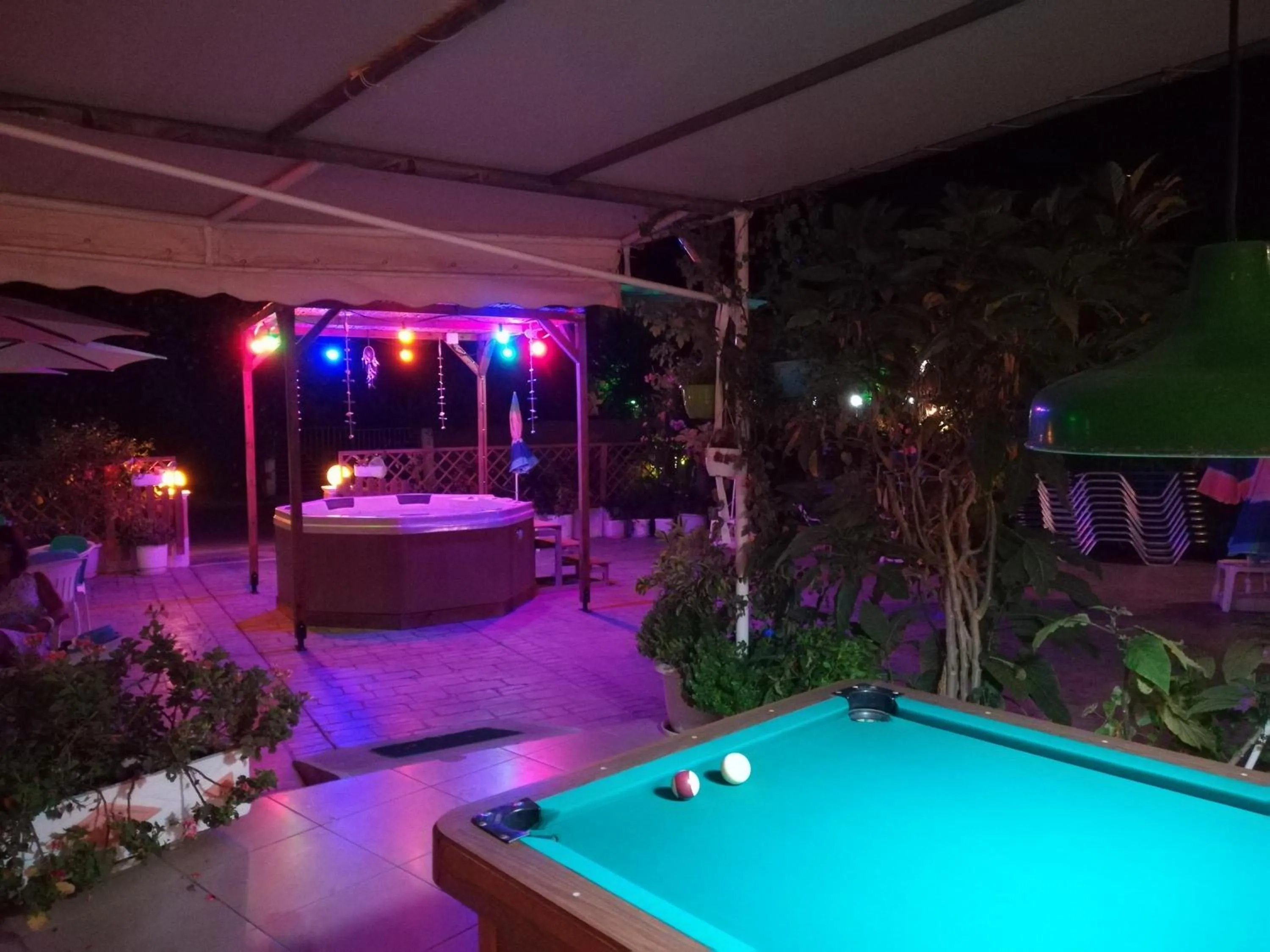 Patio in Billy's Rooms