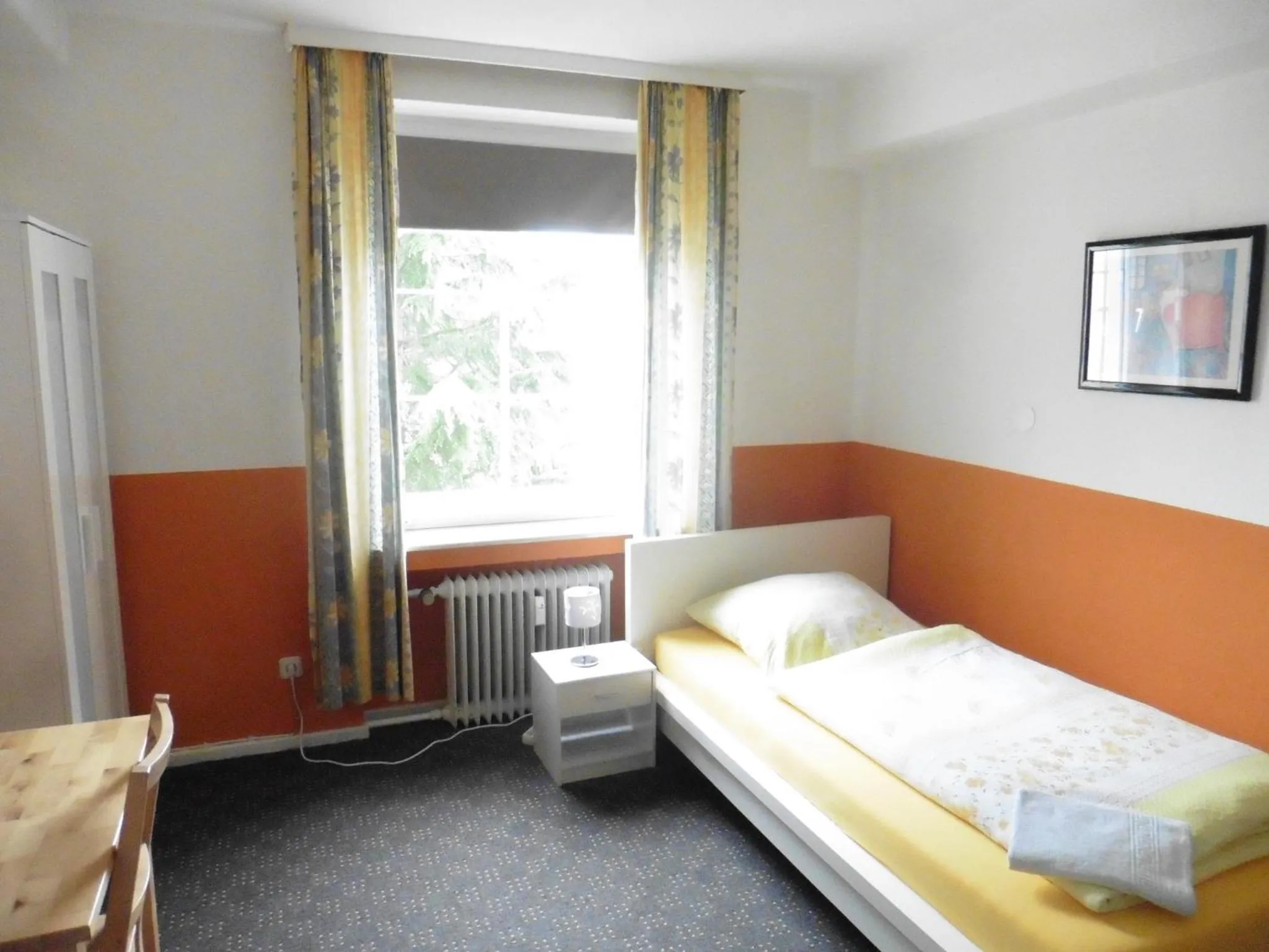 Photo of the whole room, Bed in Gästehaus Grupello